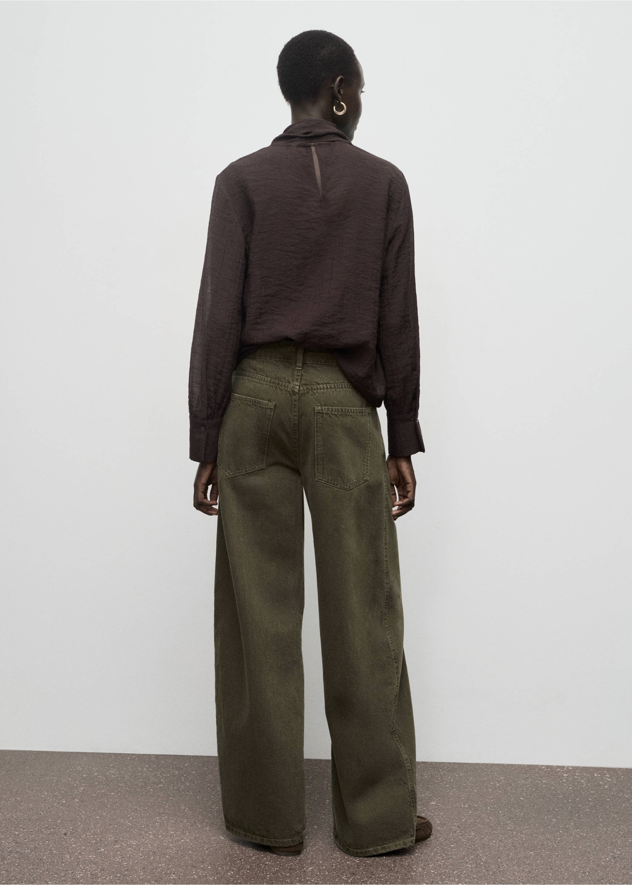 Jean barrel taille basse - Verso de l’article, Kaki. Ref: 17017821-00.