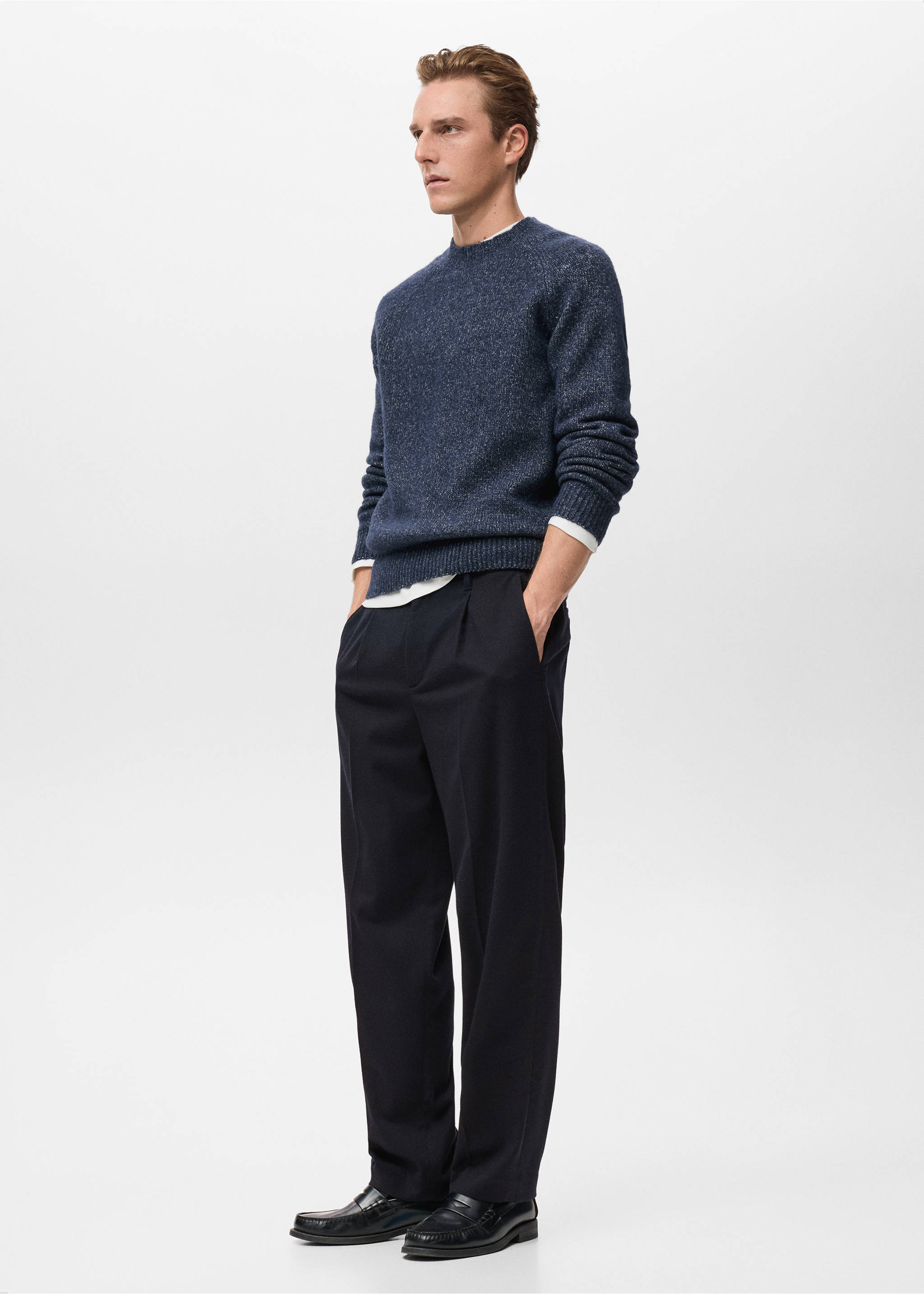 Pantalon flanelle regular-fit à pinces - Détail de l'article 2, Bleu marine. Ref: 17017888-00.