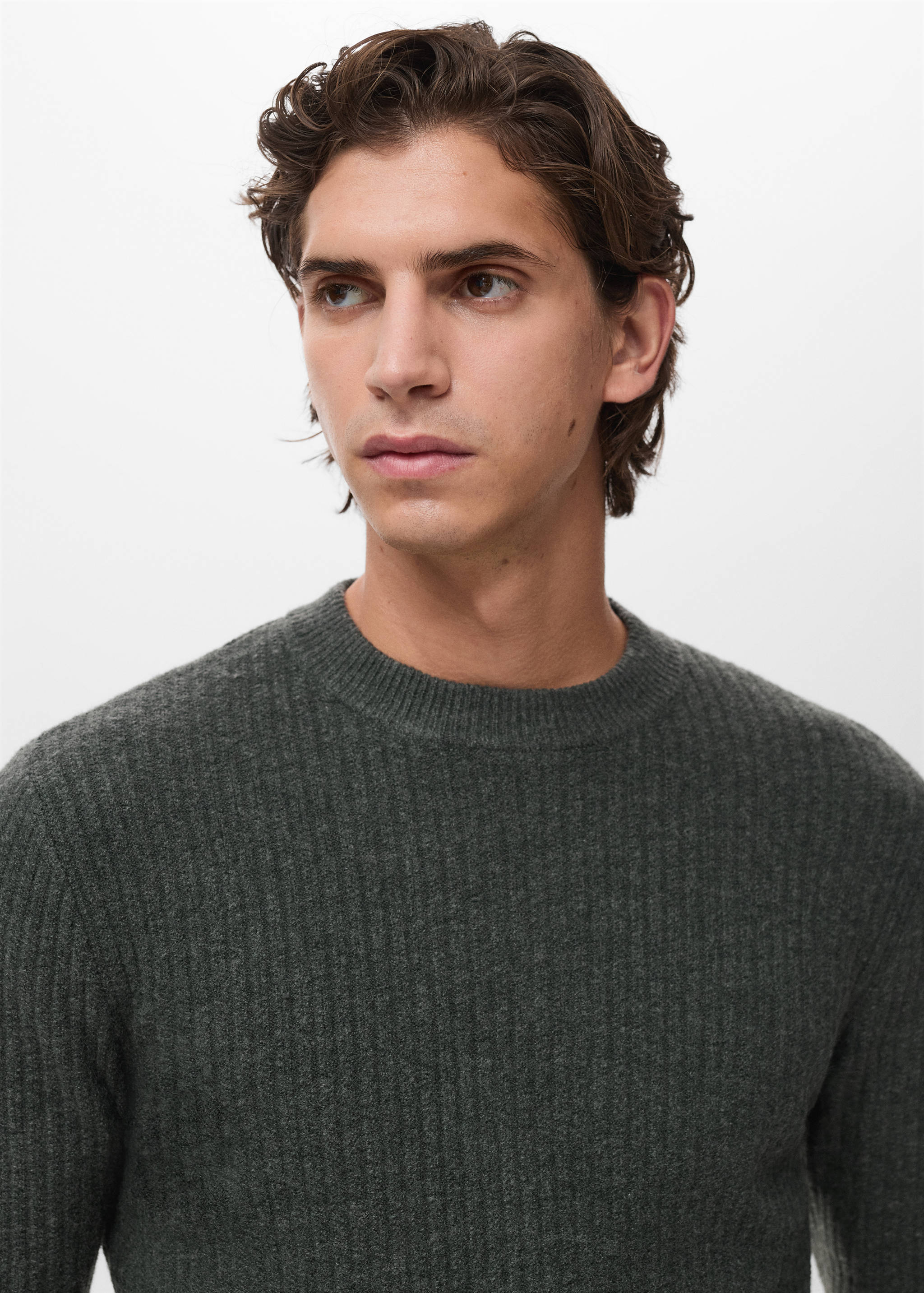 Knitted ribbed sweater - Details of the article 1