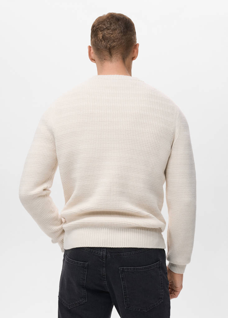 Structured knitted sweater — Off White