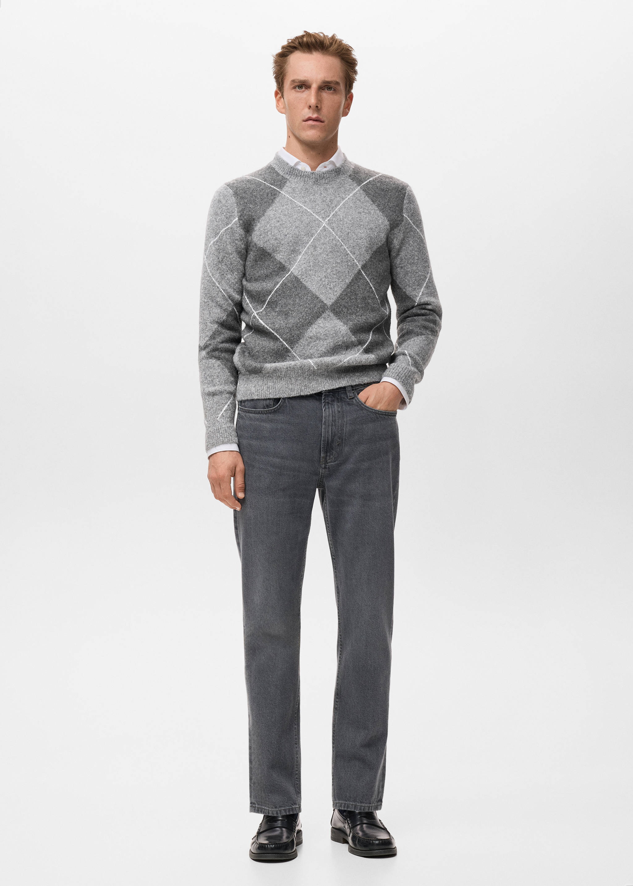 Argyle knit sweater - General plane