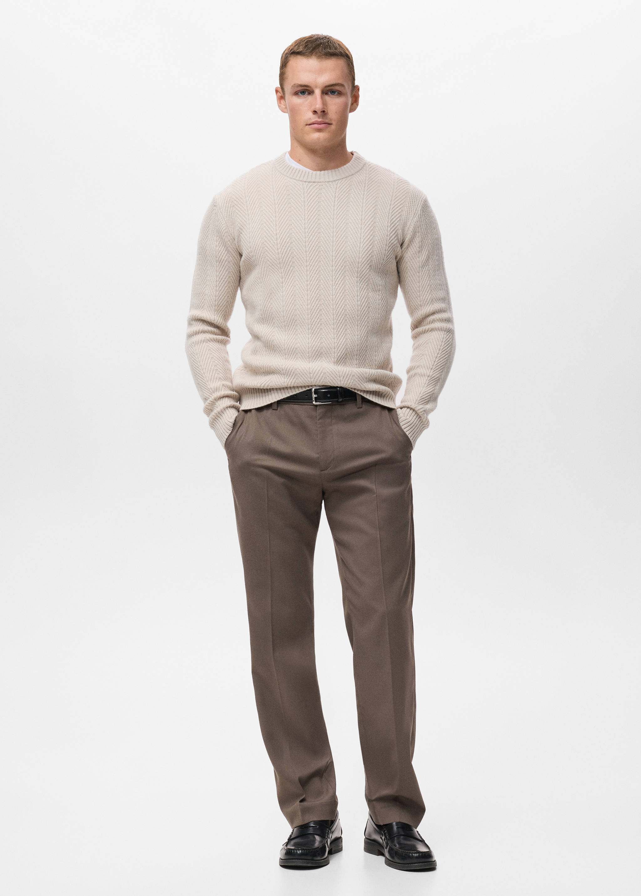 Herringbone structured sweater - General plane