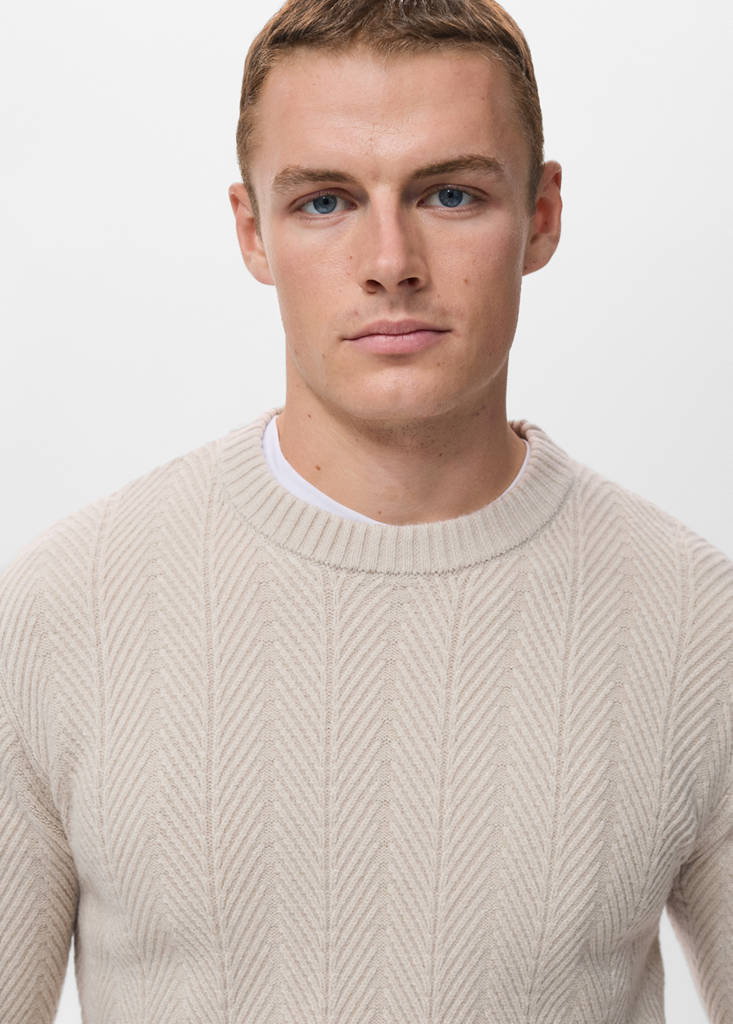 Herringbone structured sweater — Ecru