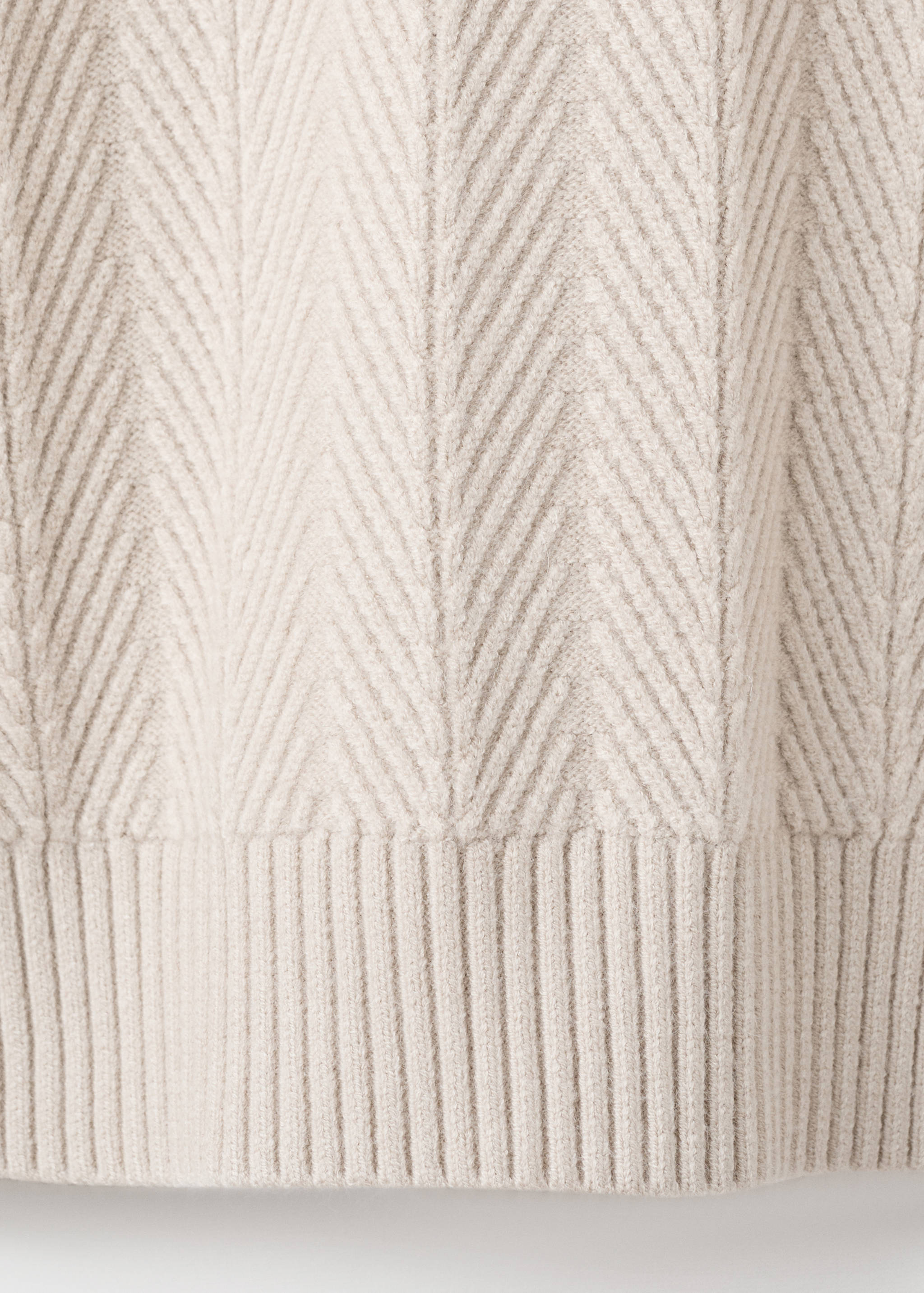 Herringbone structured sweater - Details of the article 0