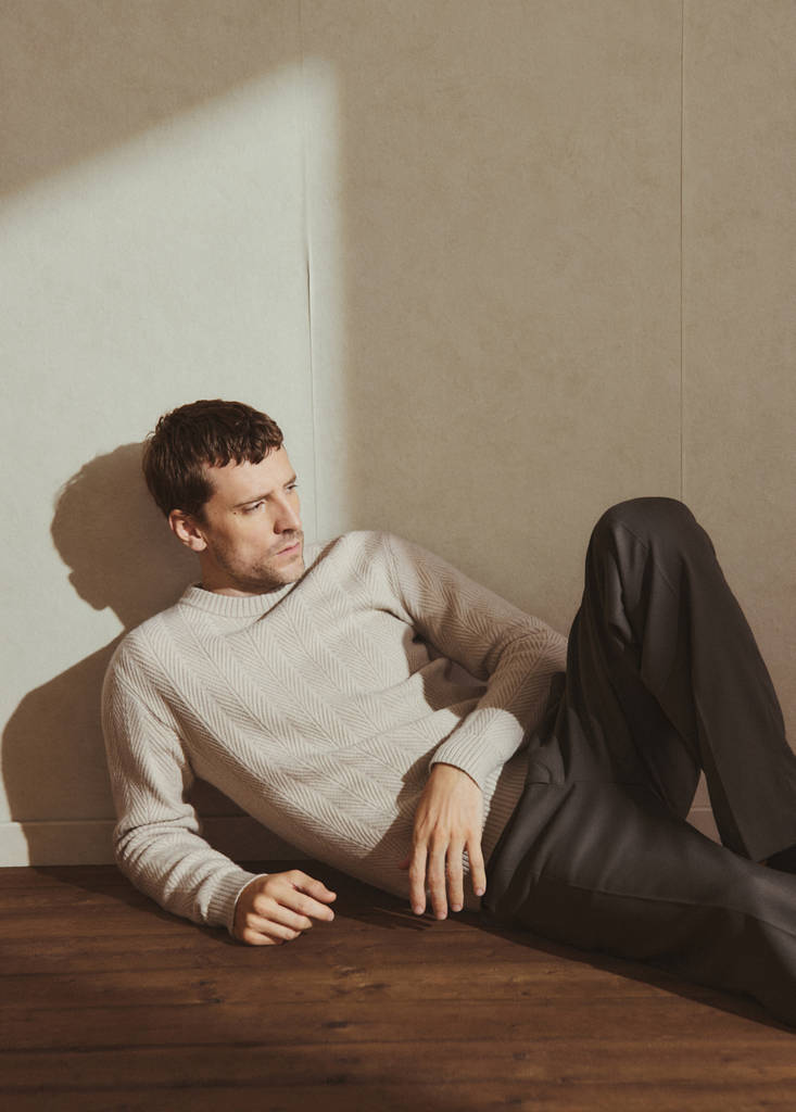Herringbone structured sweater — Ecru