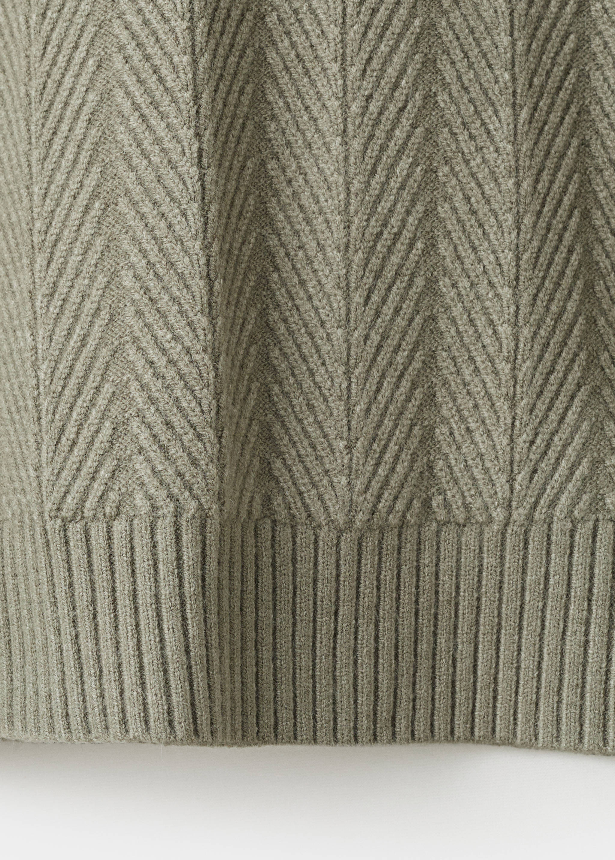 Herringbone structured sweater - Details of the article 0