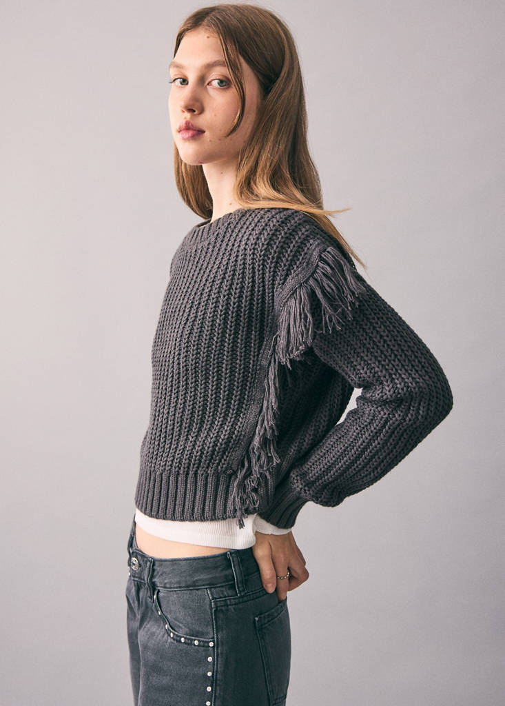 Fringes knit sweater — Charcoal