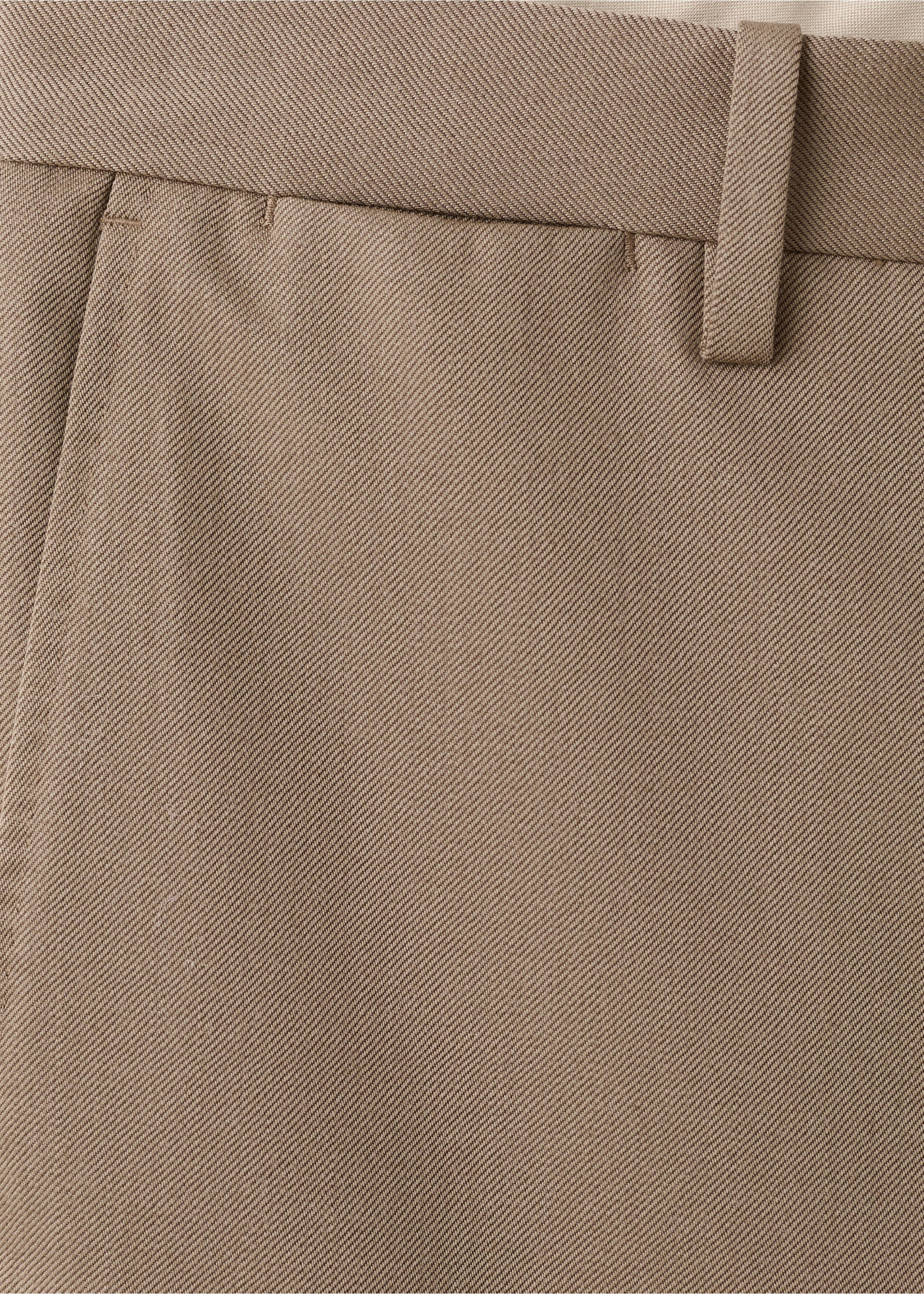 100% virgin wool regular fit trousers - Details of the article 8, Caramel. Ref: 17018273-00.