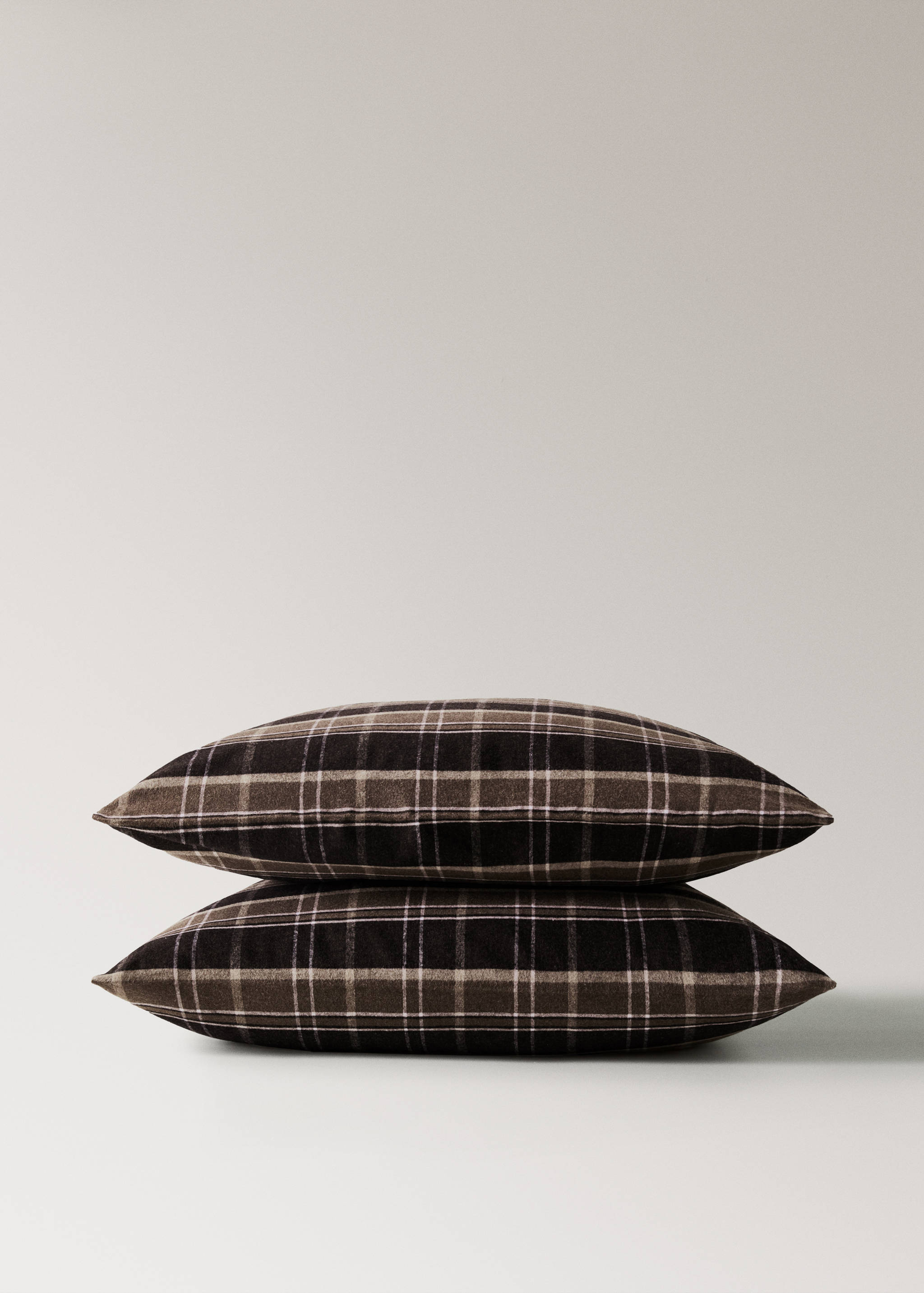 Flannel cotton melange-yarn pillowcase with check pattern 60x60 cm - Details of the article 1