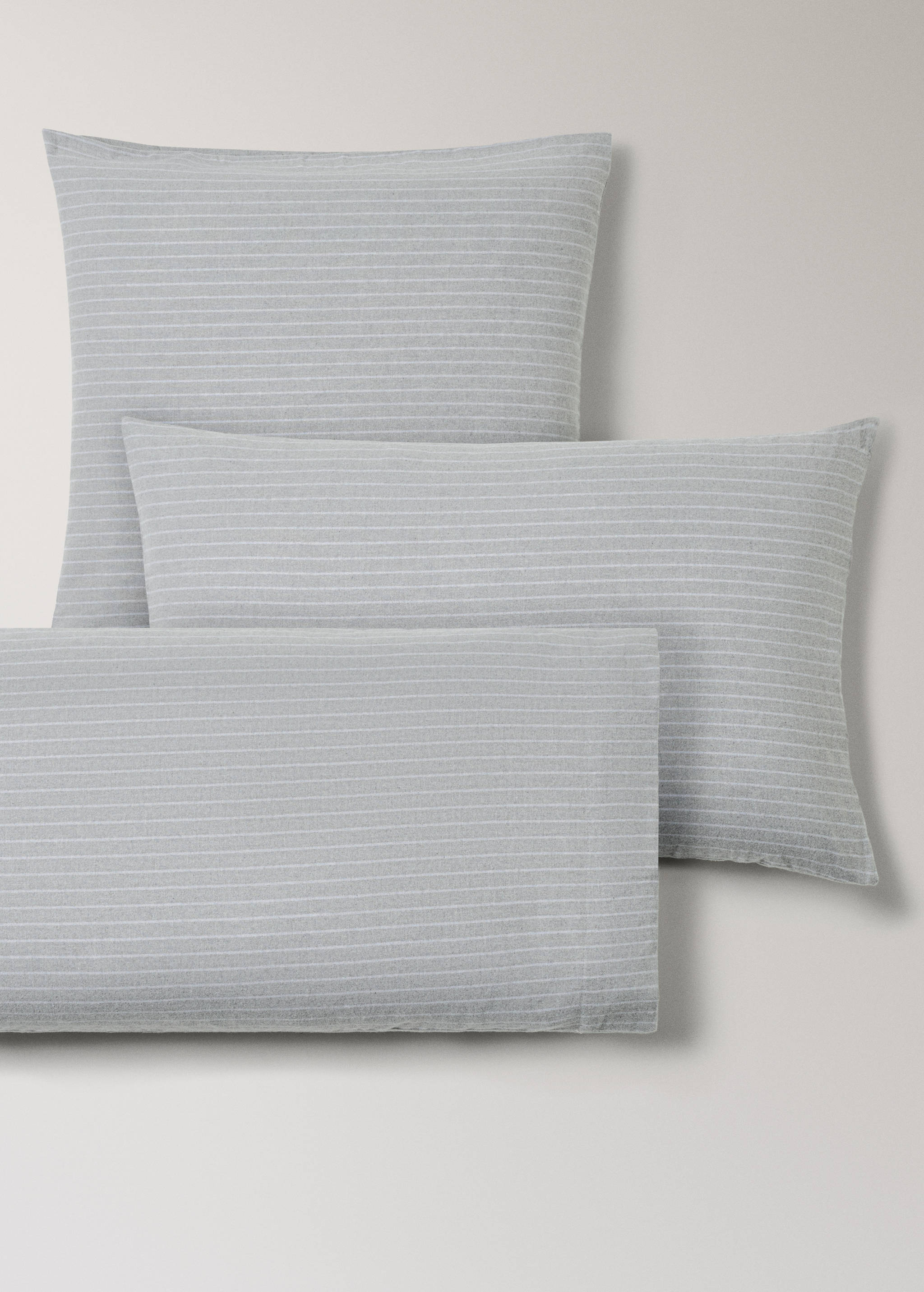 Melange cotton flannel pillowcase with fine-striped yarn 60x60cm - Details of the article 4