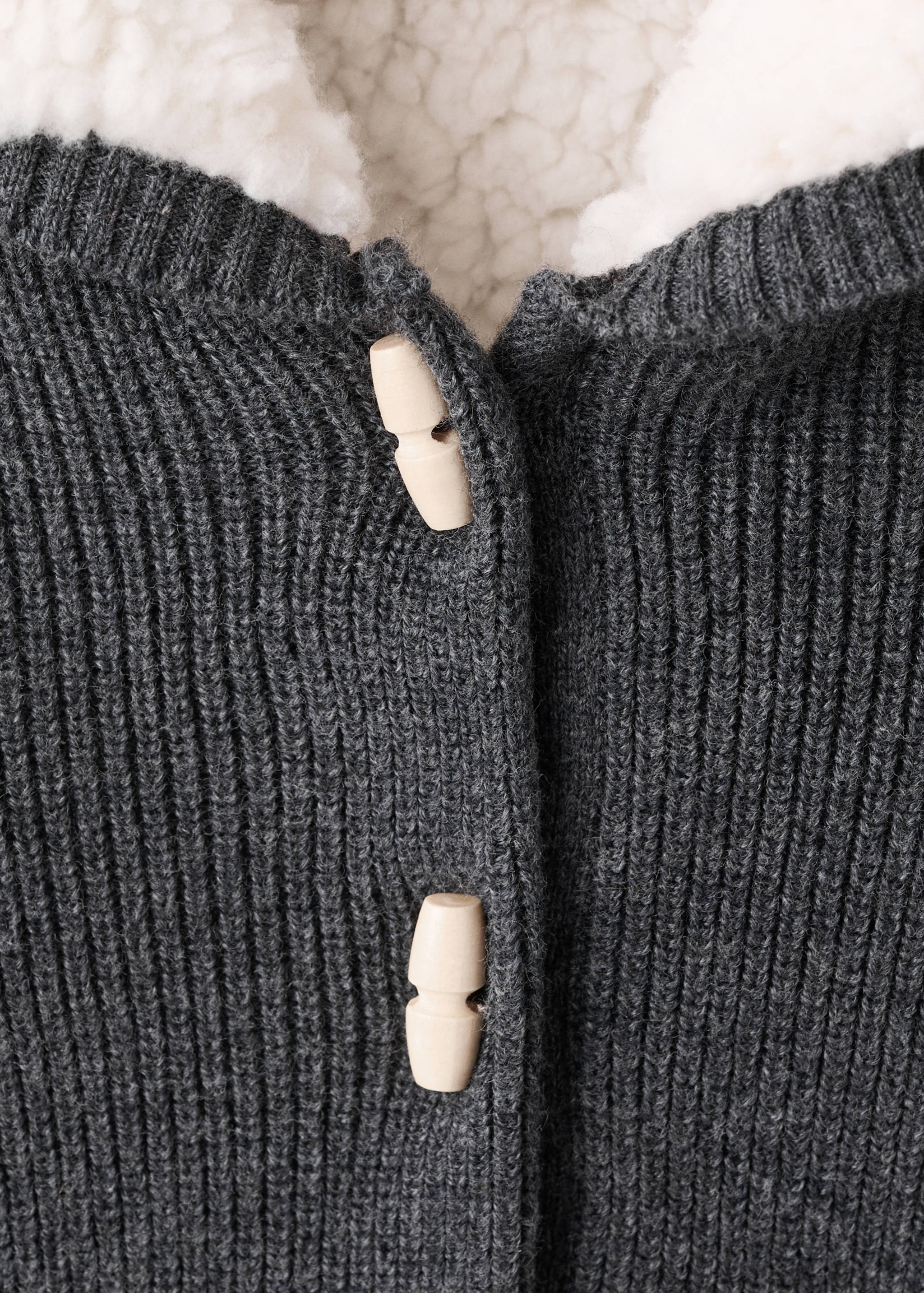 كارديغان جلد الغزال بقلنسوة - تفاصيل المنتج 8