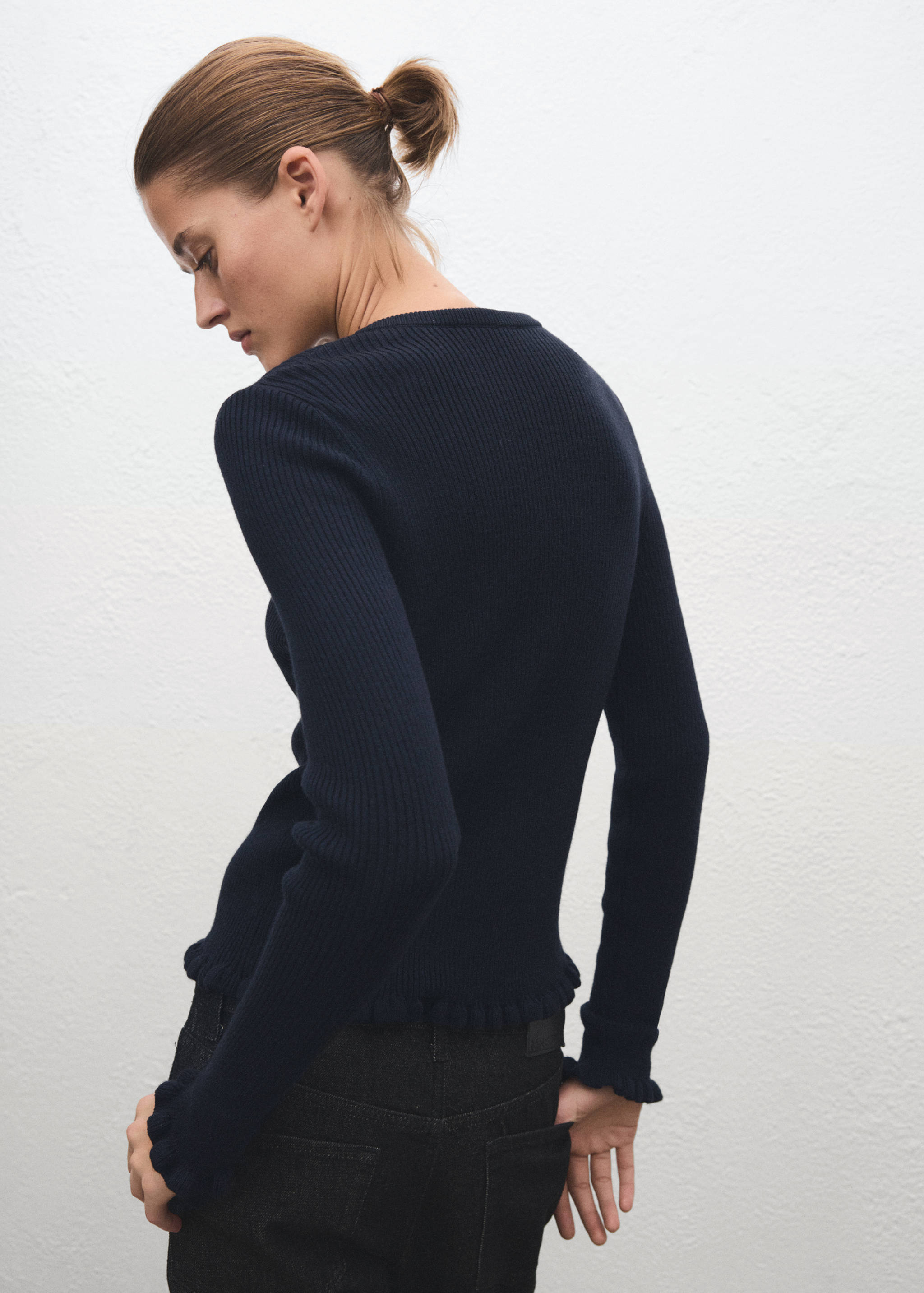 Scalloped edges cardigan - Reverse of the article