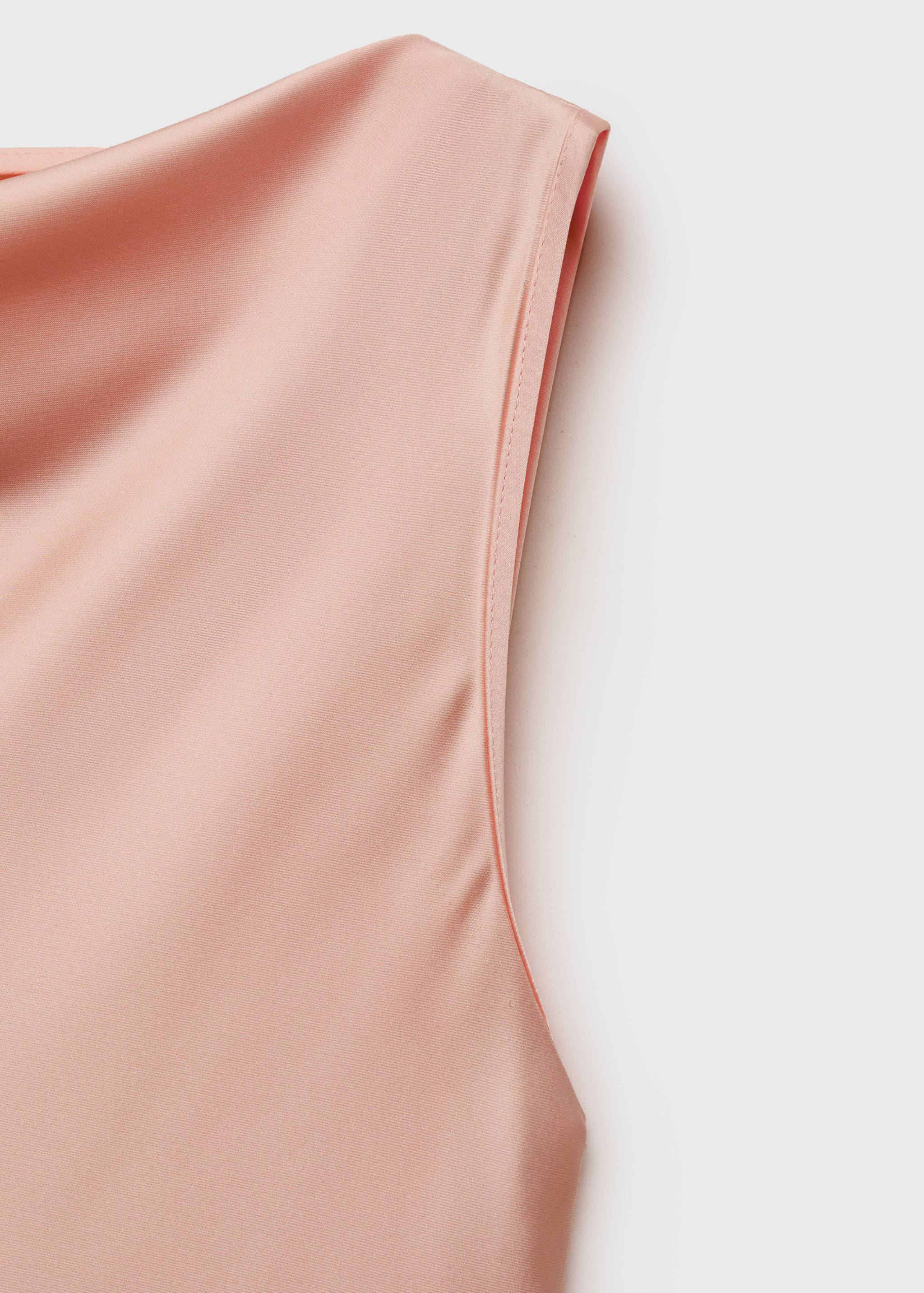 Combined dress with asymmetrical cut - Details of the article 8