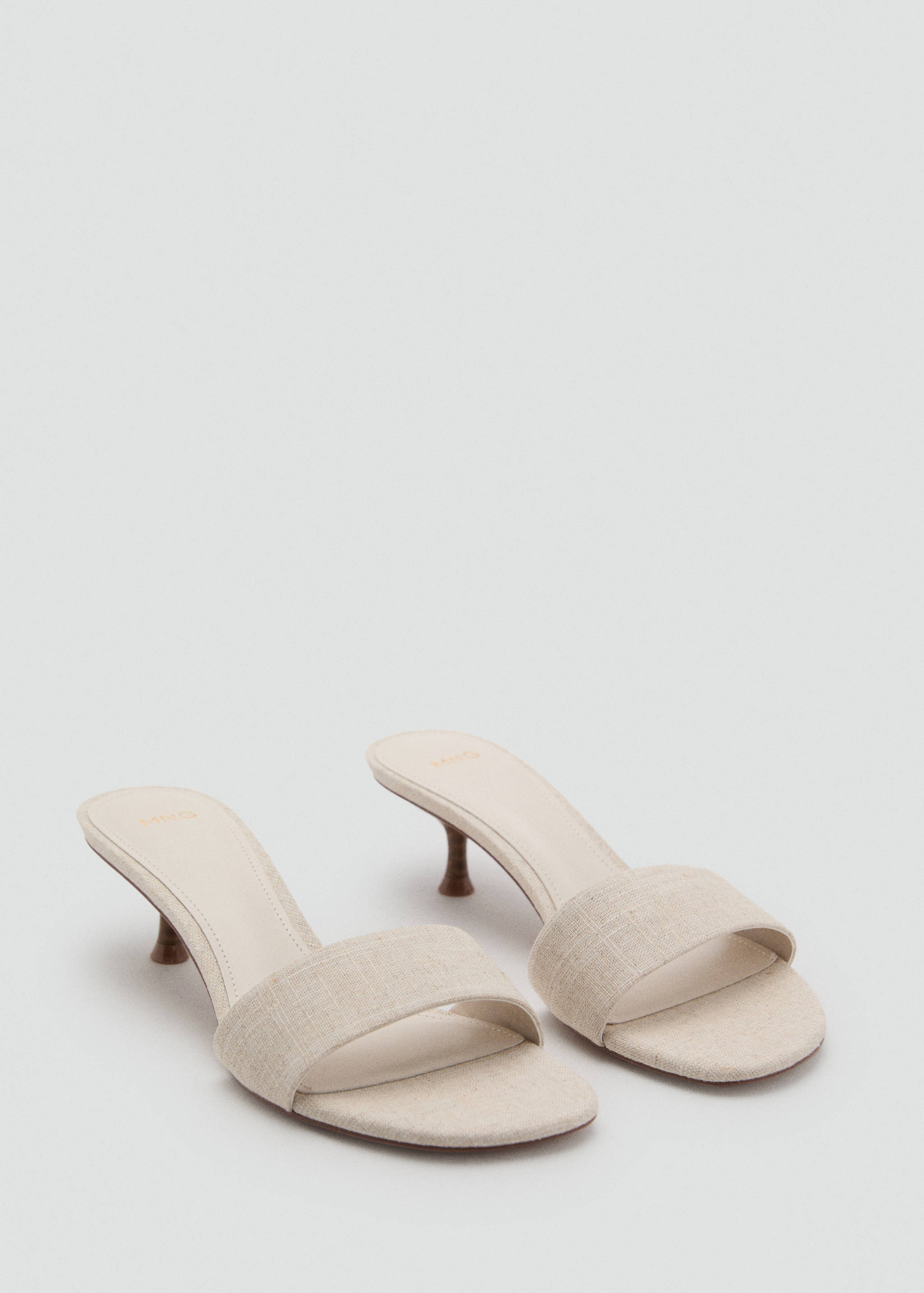 Kitten heel sandals - Medium plane