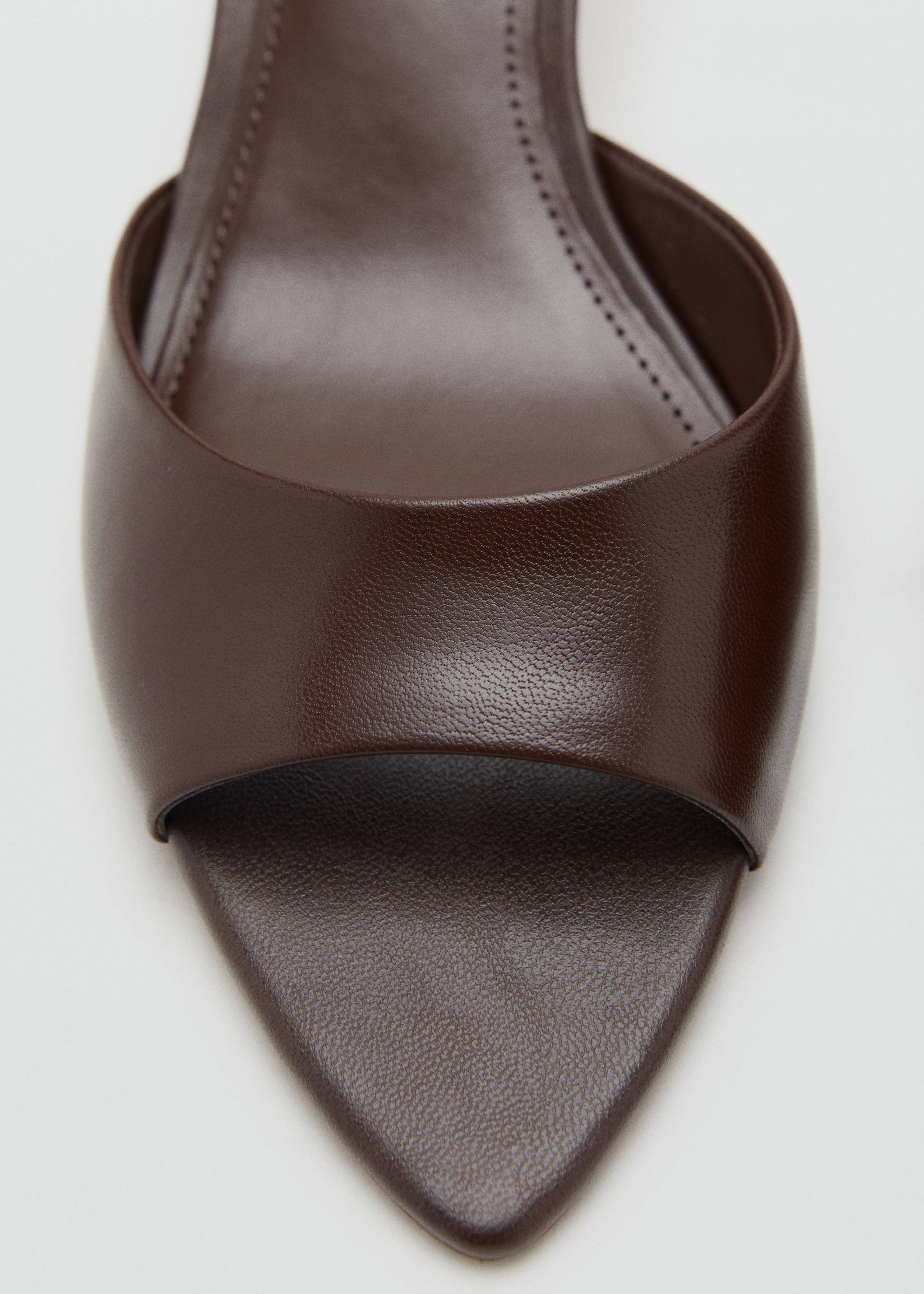 Kožne sandale s malom potpeticom - Detalji artikla 1