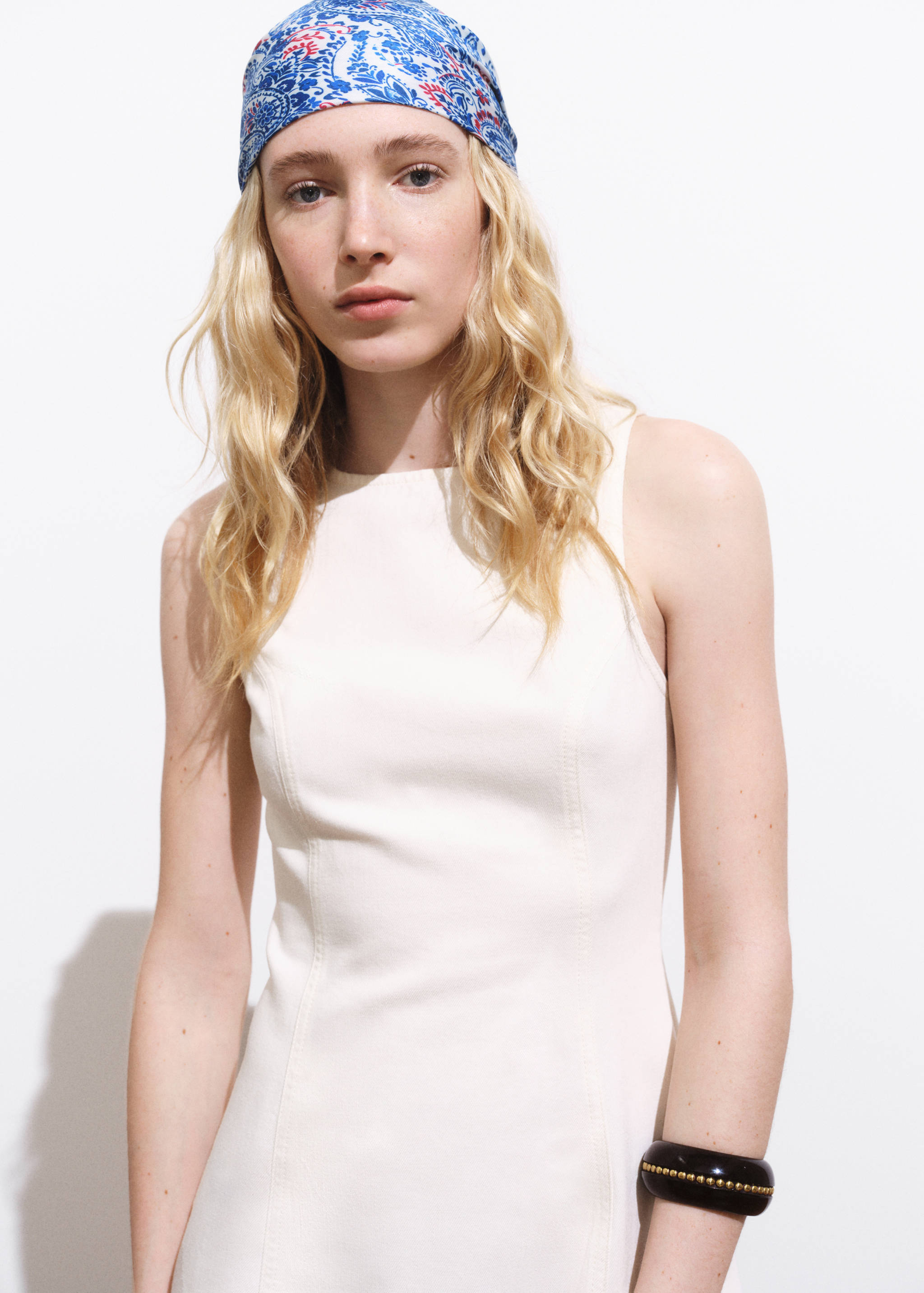 Paisley print scarf - Details of the article 9