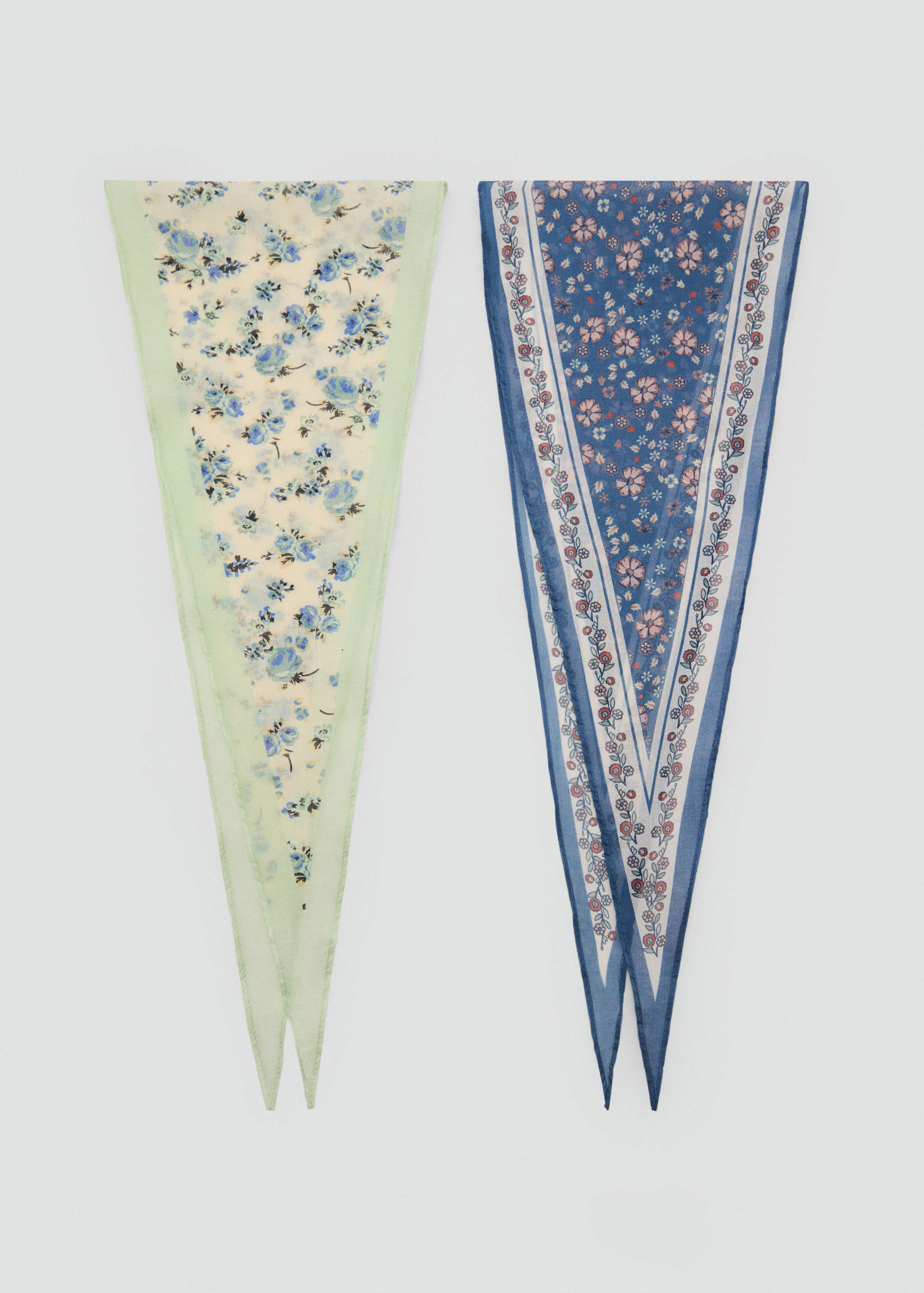 Set of 2 printed handkerchiefs - Article without model