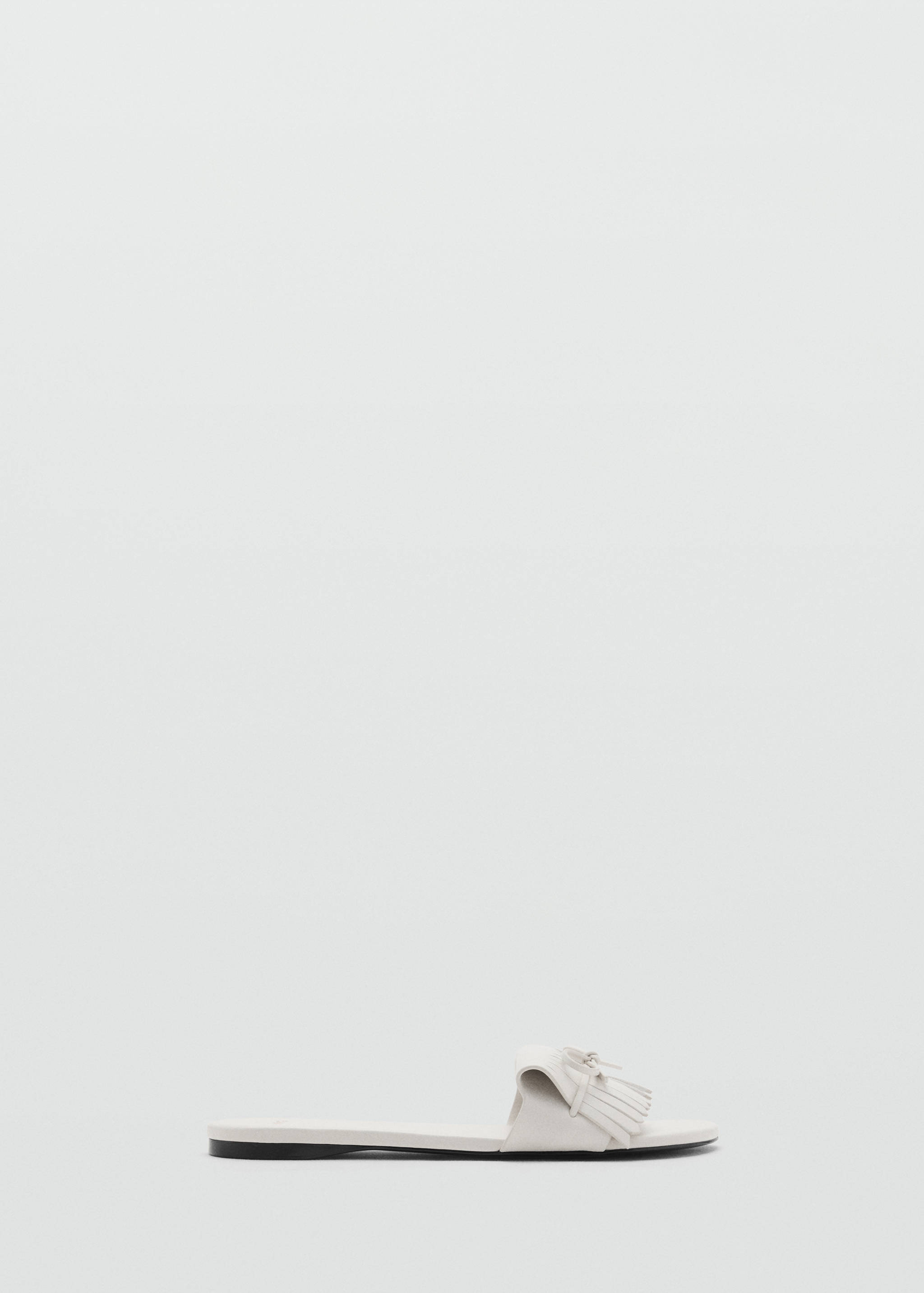 Fringed sandals with bow detail - Article without model