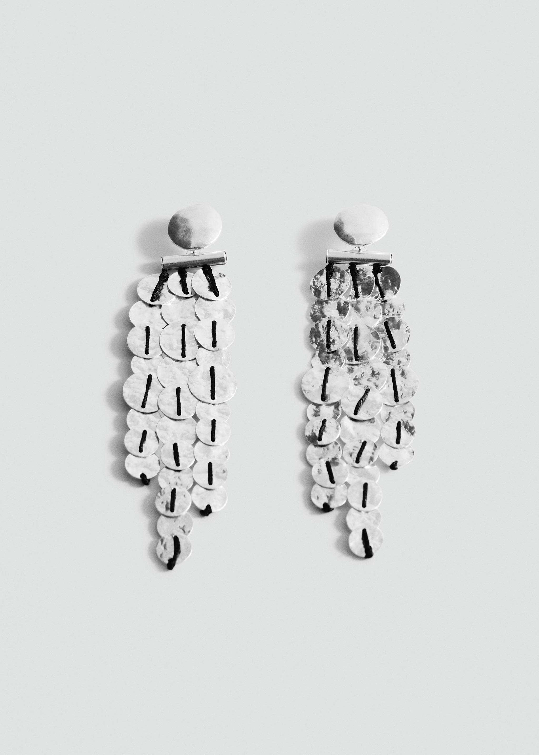 Wasserfall-Ohrringe mit Eisenperlen - Artikel ohne Model