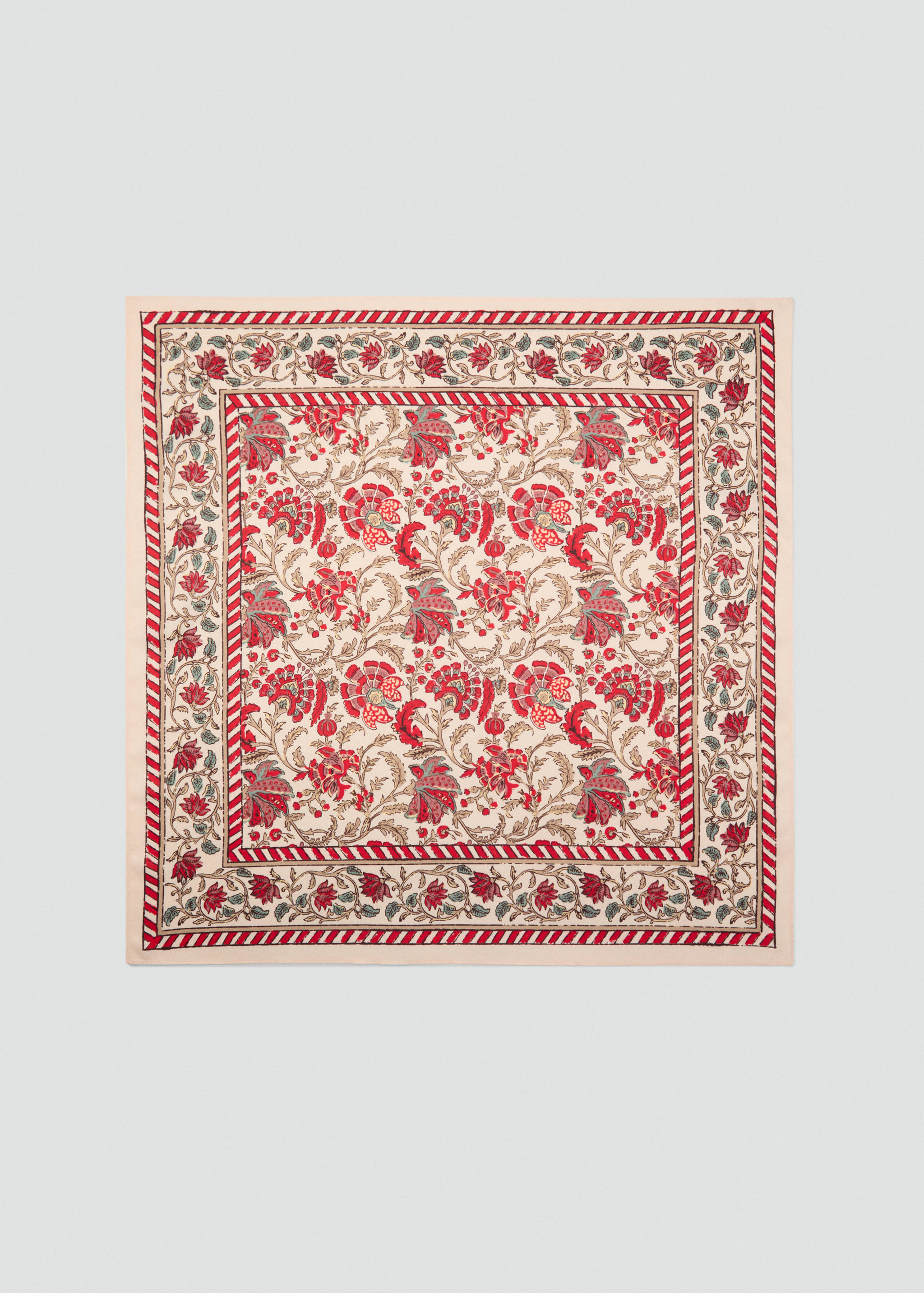 Pañuelo estampado flores - Artículo sin modelo