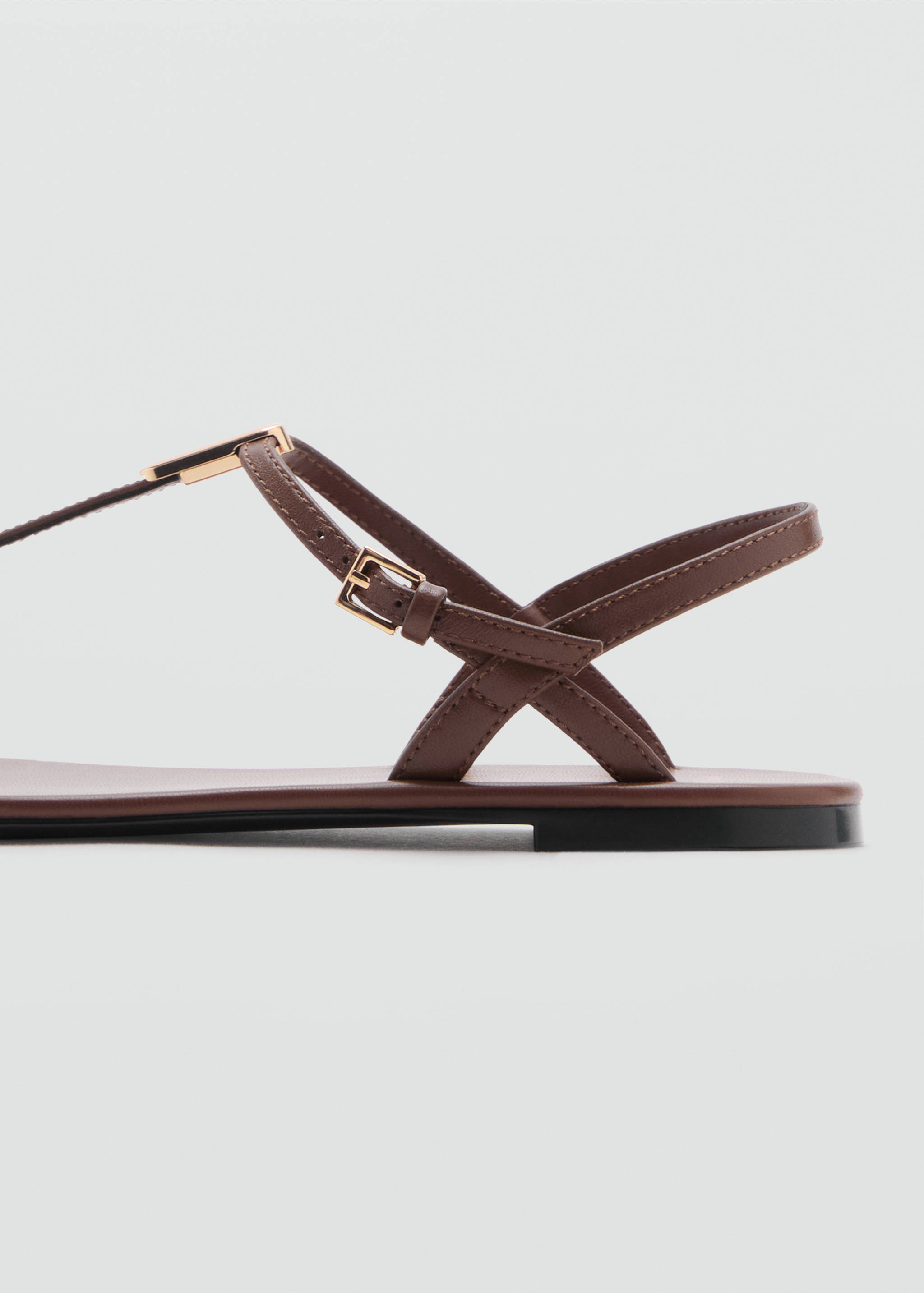 Leather sandals with metallic detail - Details of the article 1, Leather. Ref: 17021155-00.