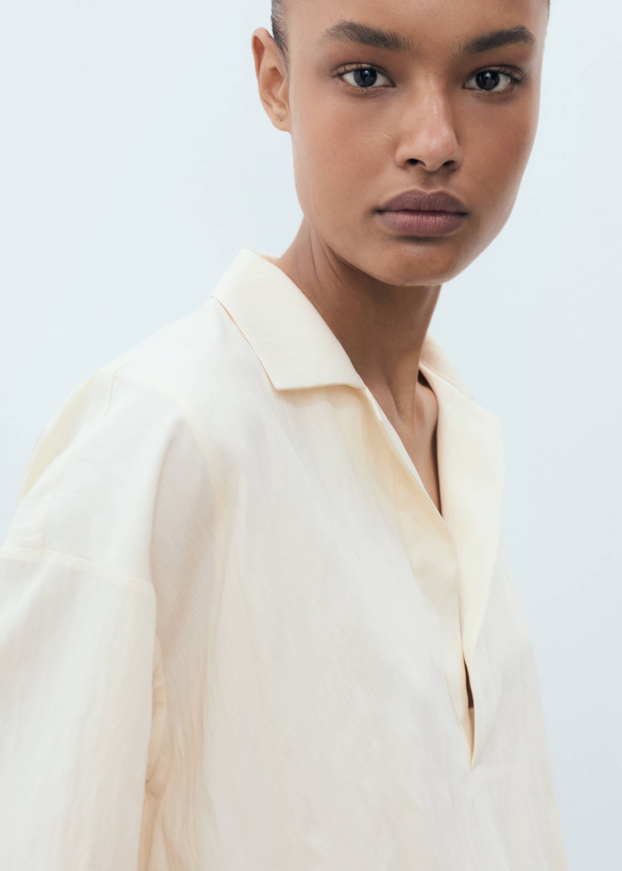 Cămașă cropped bufantă - Detaliu al articolului 1