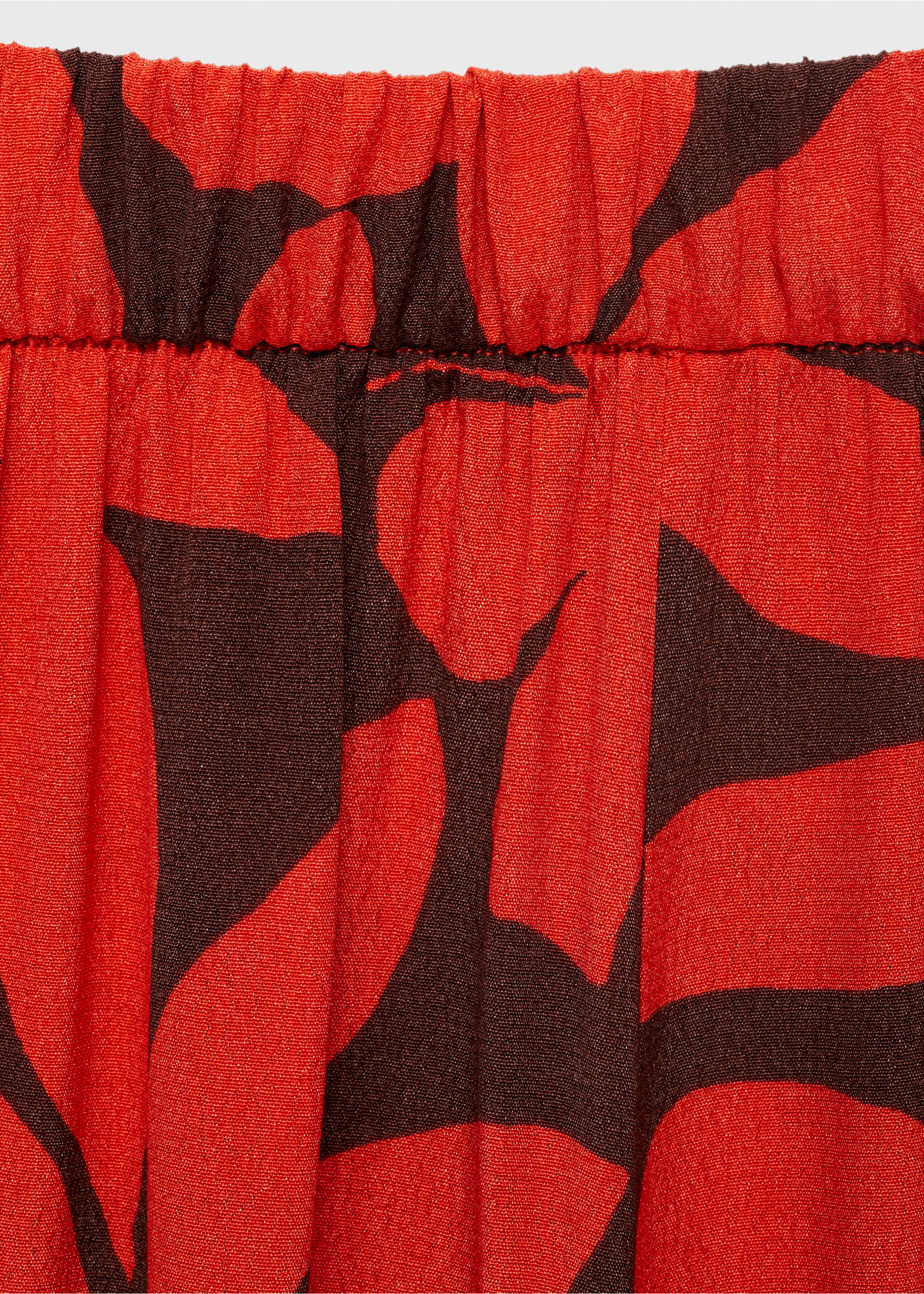 Flowy printed trousers - Details of the article 0, Red. Ref: 17021158-00.