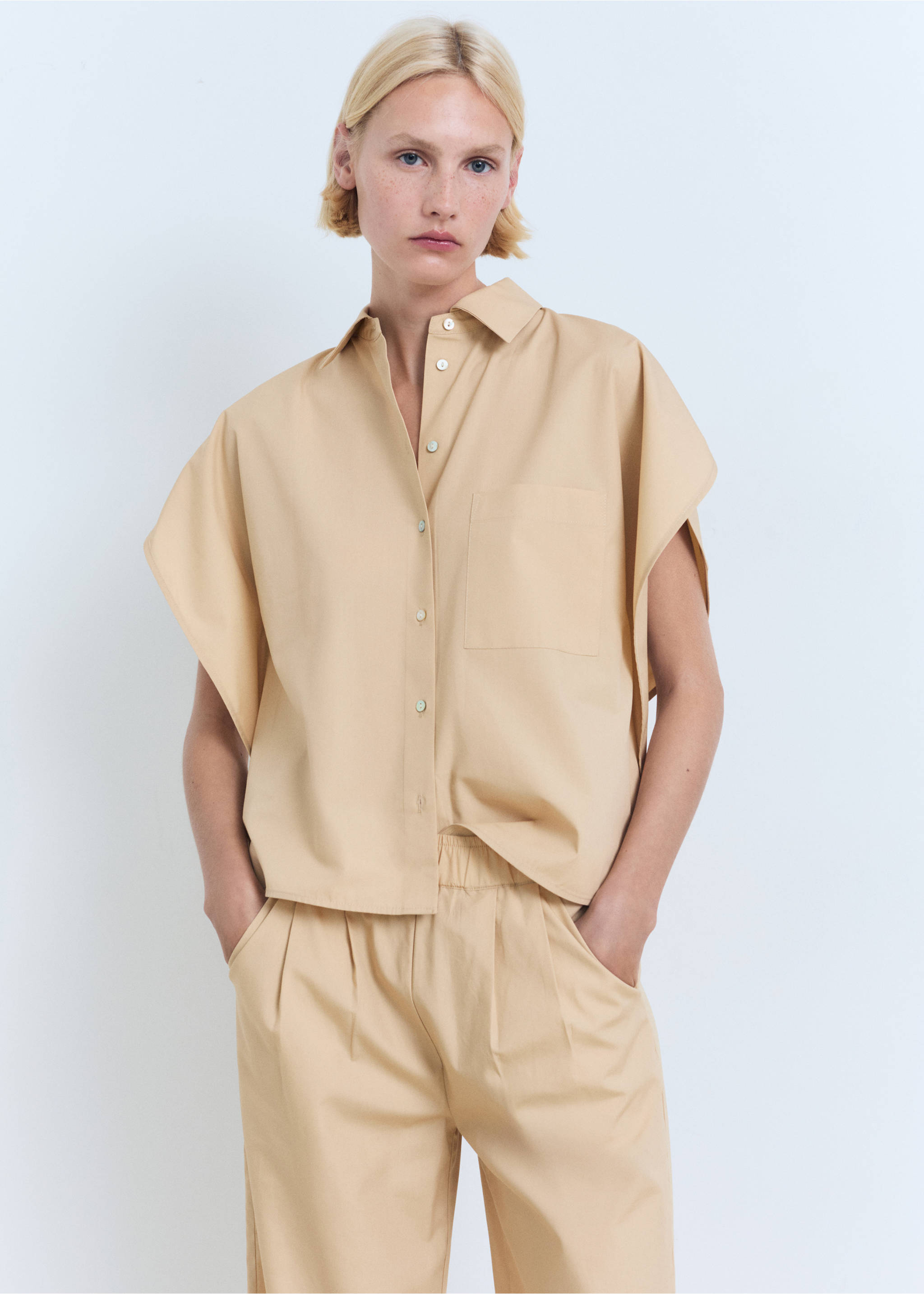 Straight-cut crop trousers - Details of the article 1, Medium Brown. Ref: 17021159-00.
