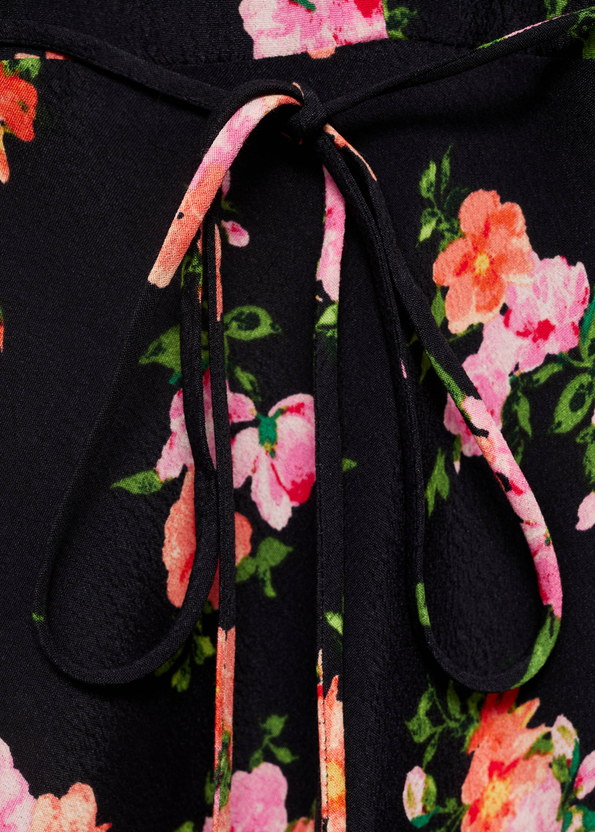 Long floral dress - Details of the article 0