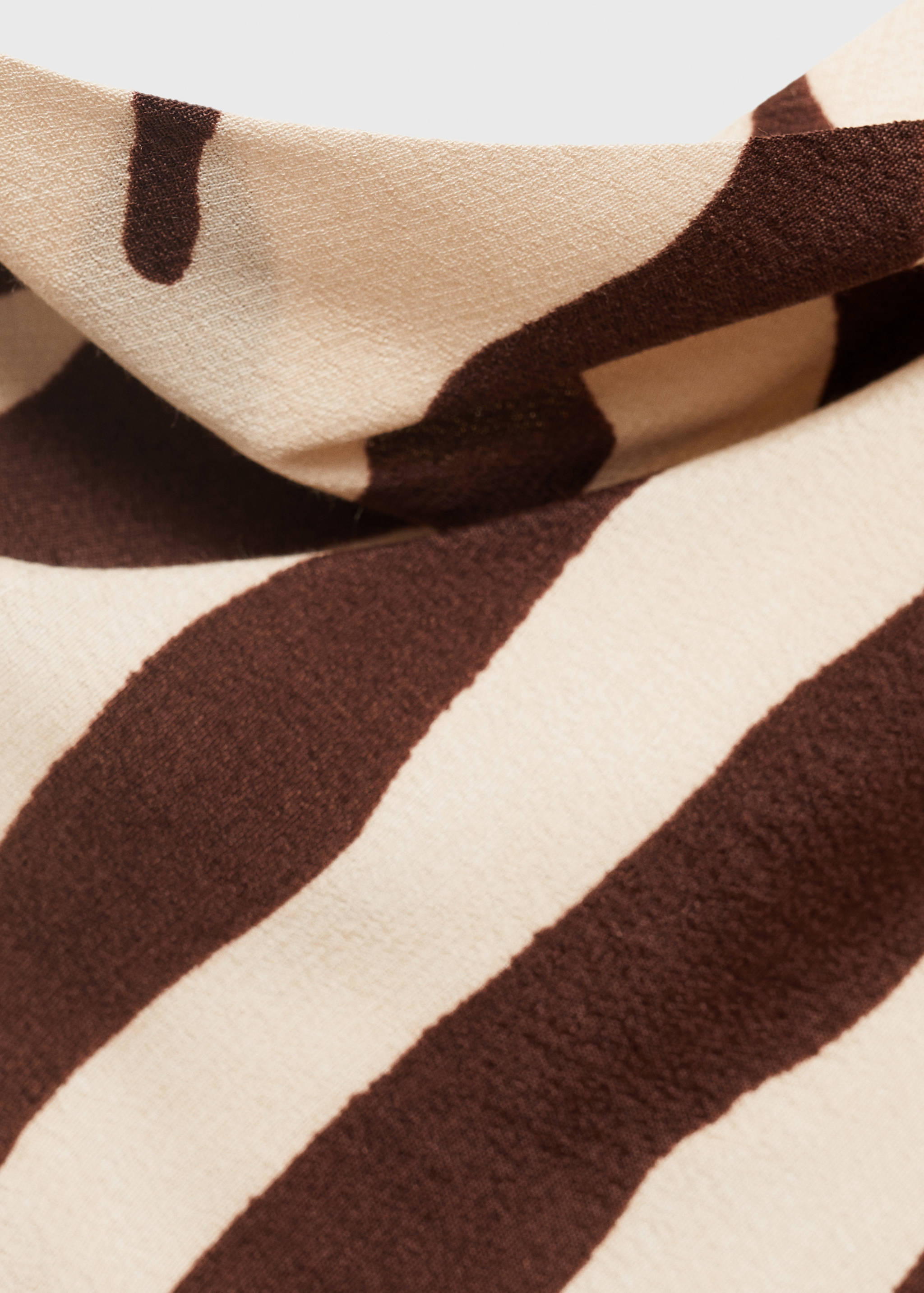 Zebra-print dress with draped neckline - Details of the article 8