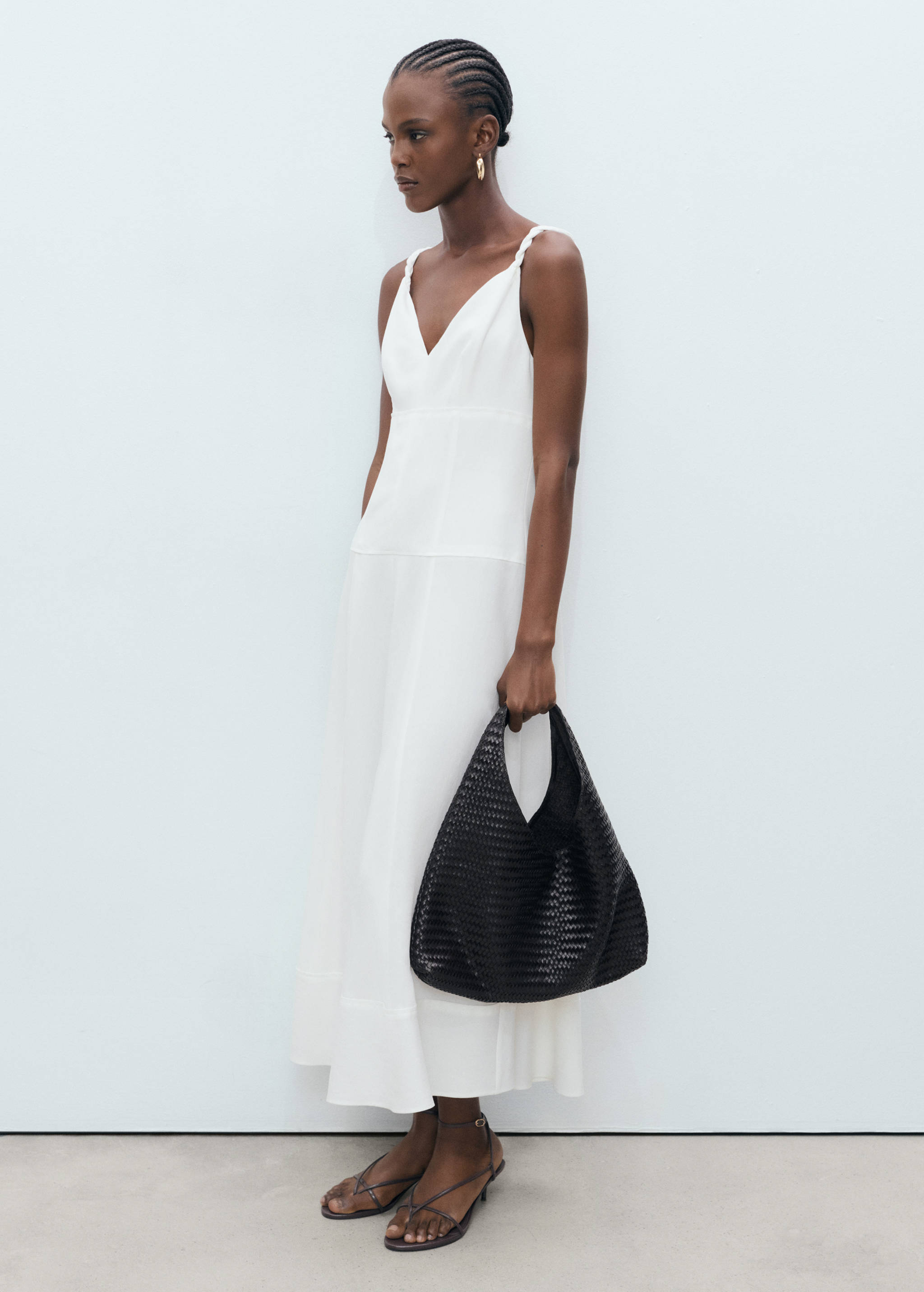 Φόρεμα μακρύ ντεκολτέ V - Γενικό πλάνο