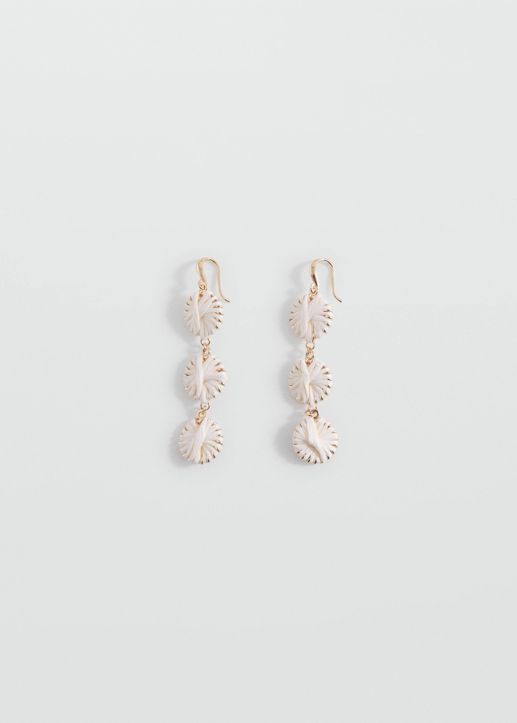 Brincos com pingentes de fibra natural - Artigo sem modelo