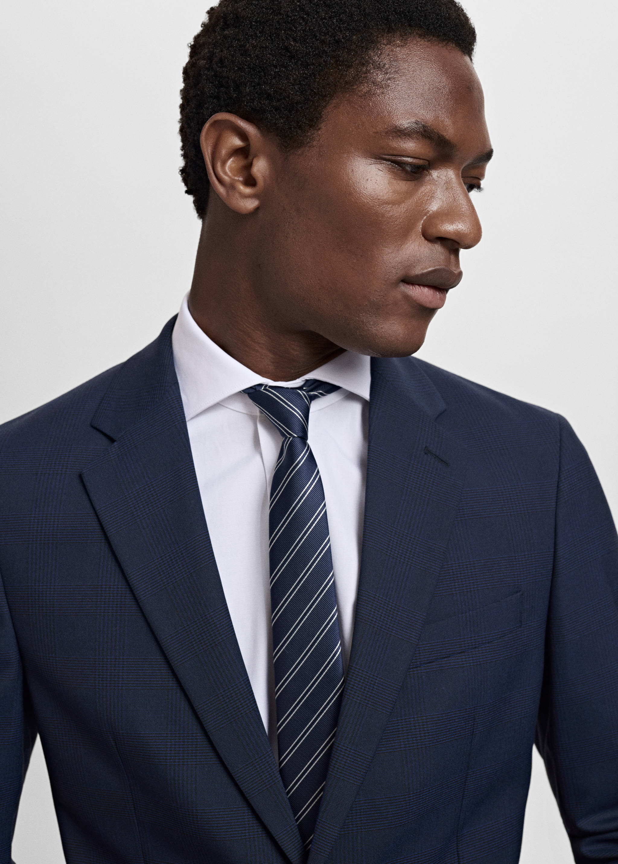 Костюмный пиджак Milan slim fit - Деталь изделия 1