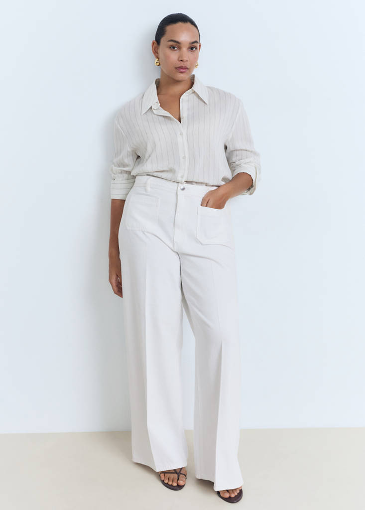 High-waisted wide leg jeans with pockets — White