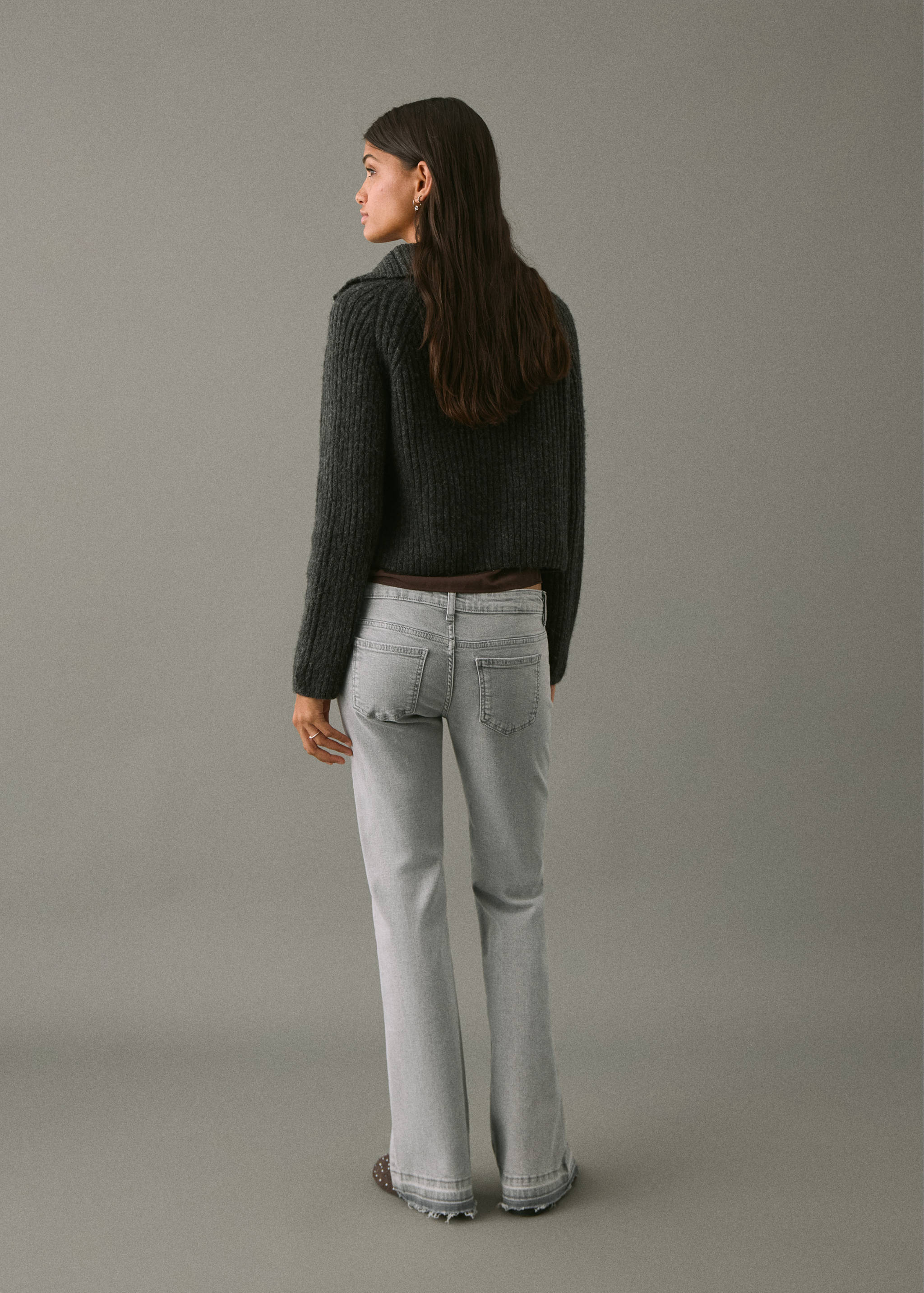 Calças de ganga flare de cintura baixa - Verso do artigo