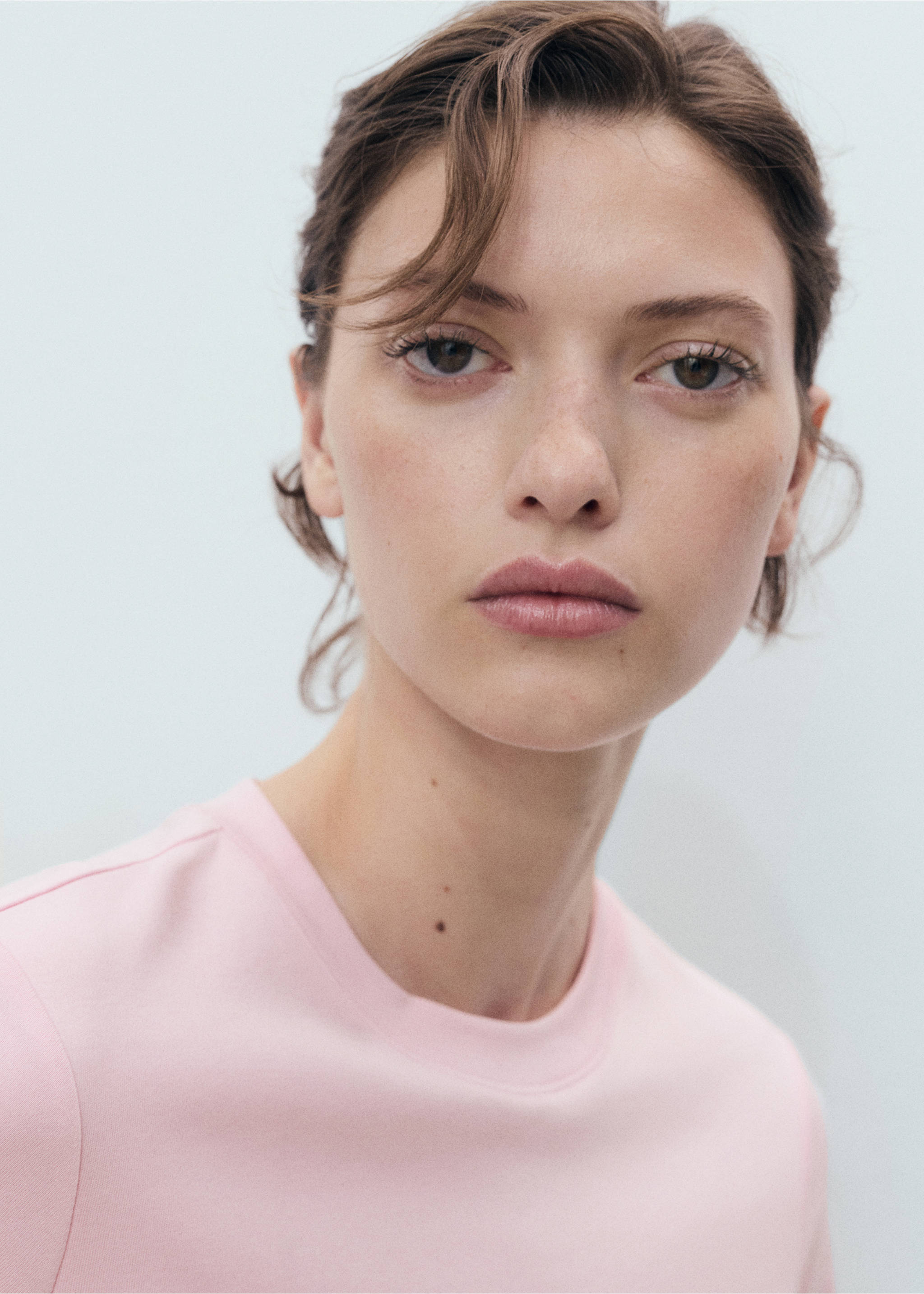 Cotton short-sleeved t-shirt - Details of the article 1, Light Pink. Ref: 17021197-00.