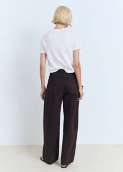 V-neck cotton T-shirt — White 3