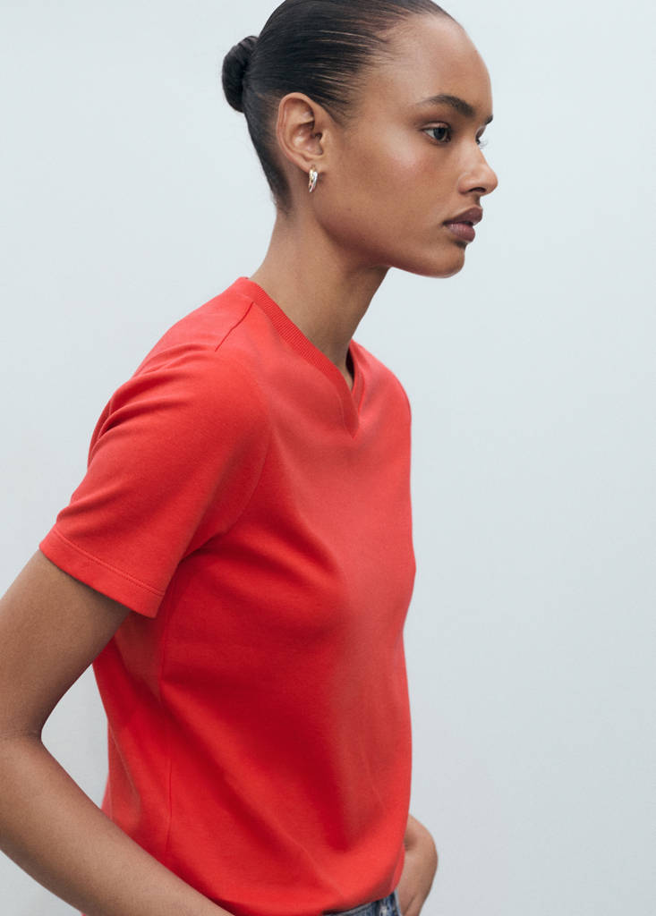 V-neck cotton T-shirt — Red