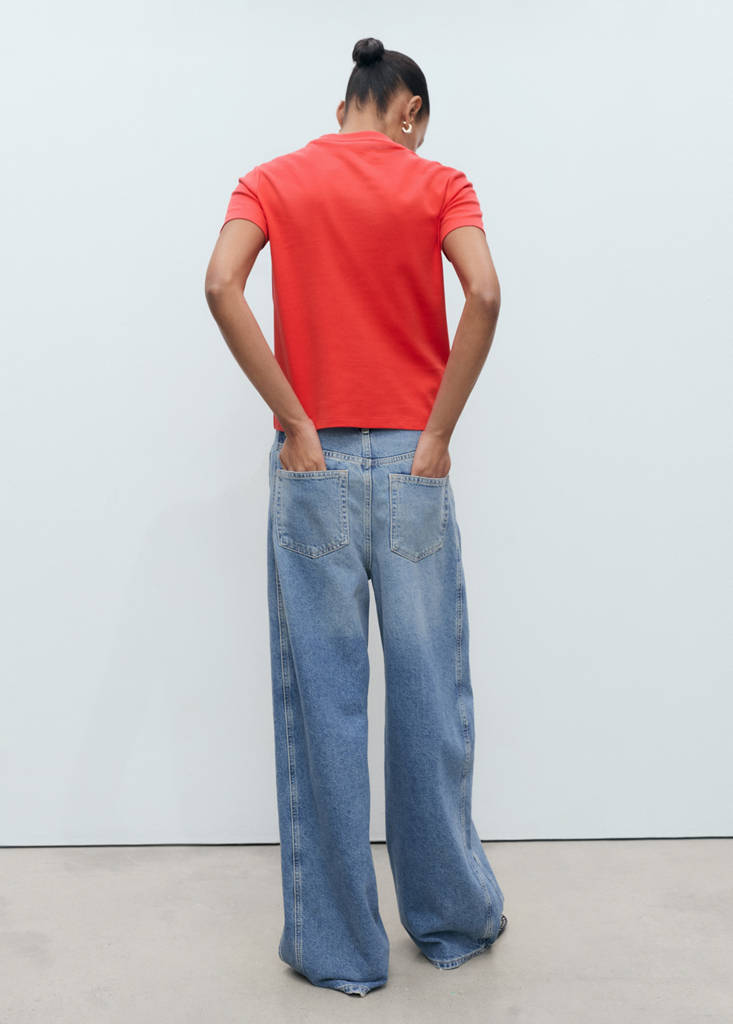 V-neck cotton T-shirt — Red