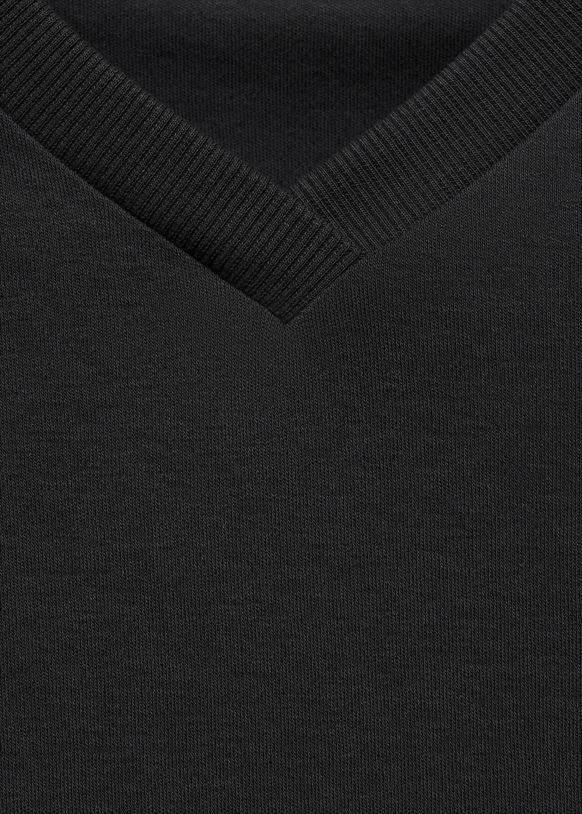V-neck cotton T-shirt — Black
