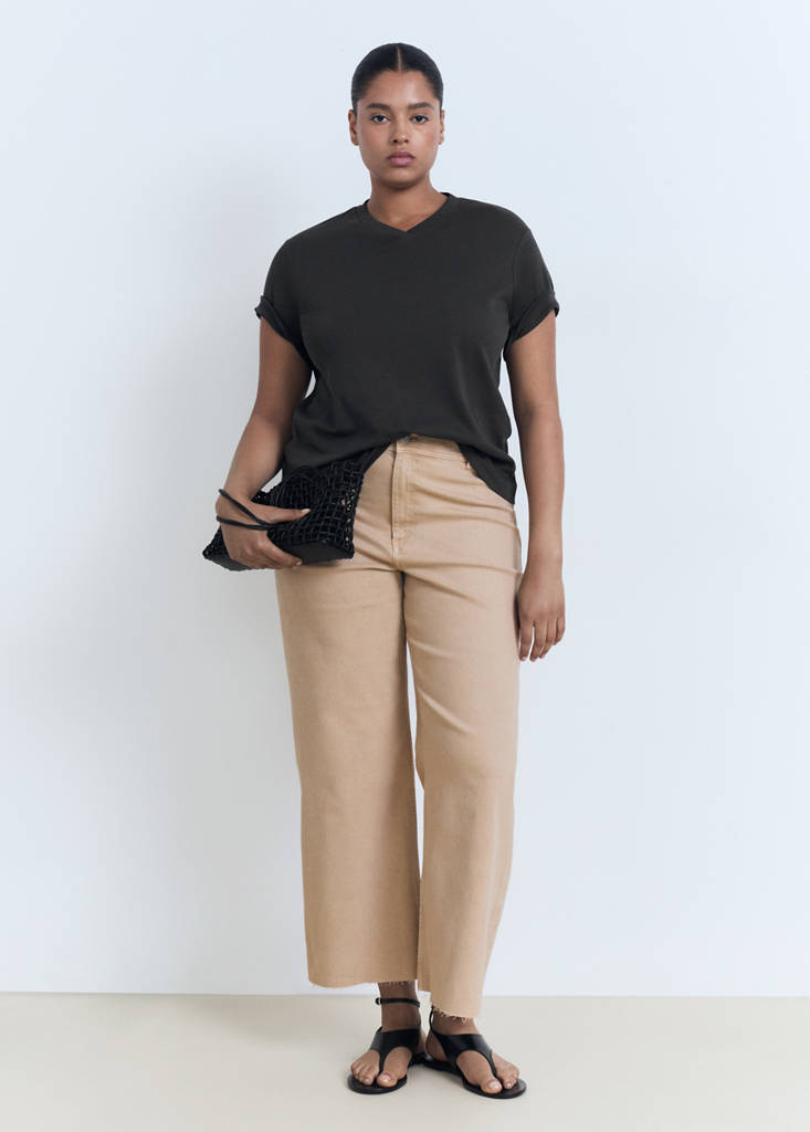 V-neck cotton T-shirt — Black