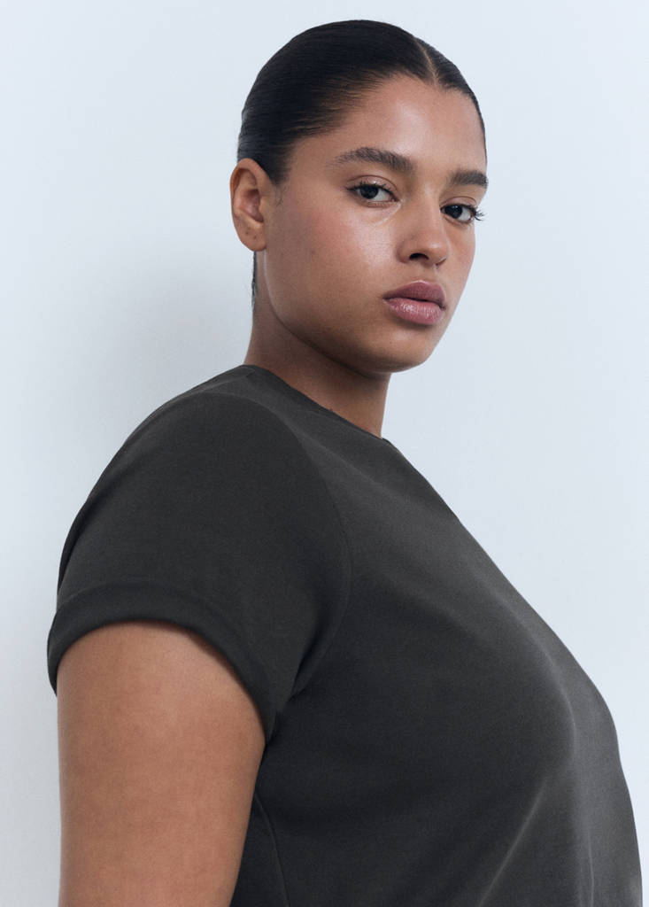 V-neck cotton T-shirt — Black