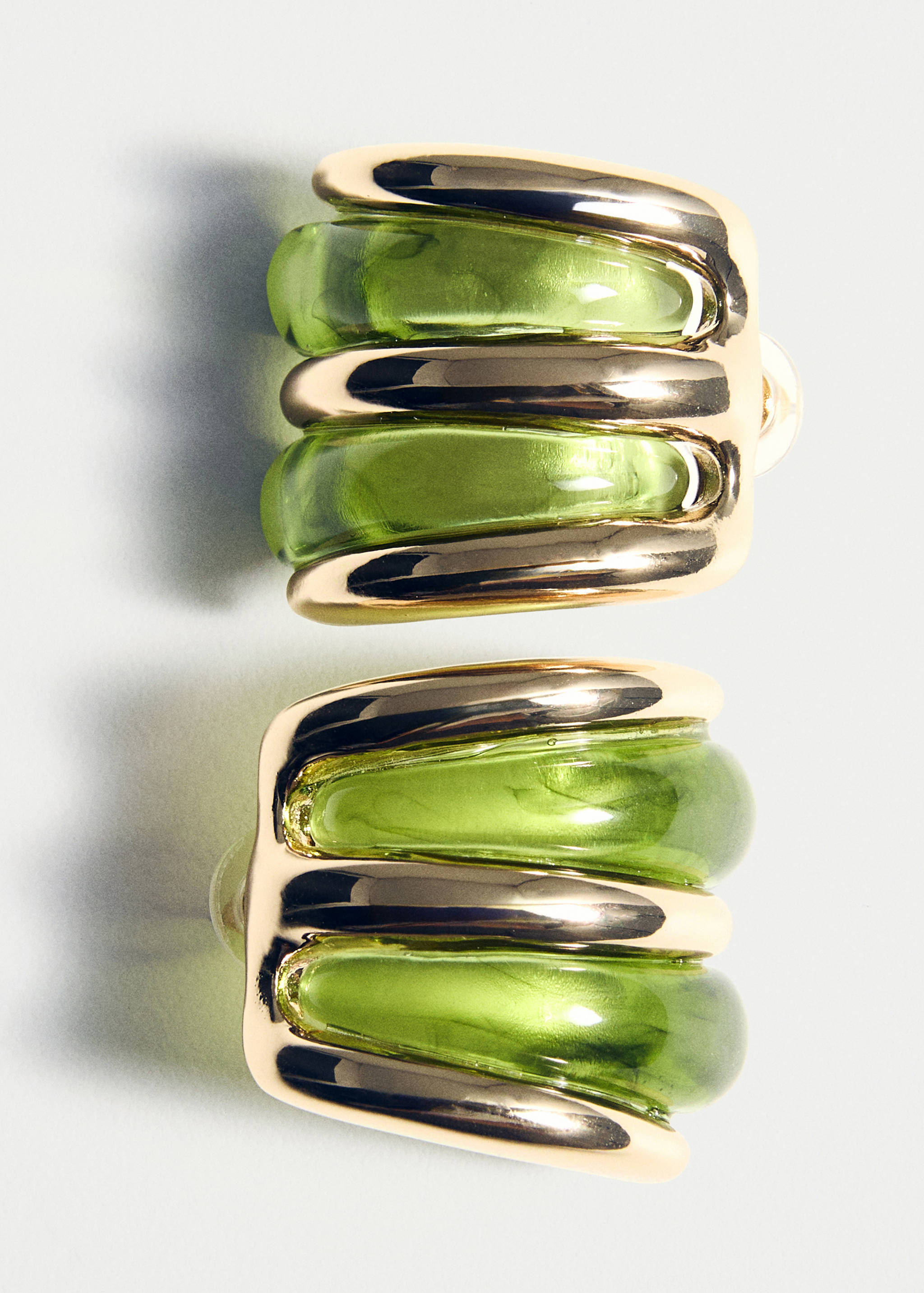 Mixed resin earrings - Details of the article 5