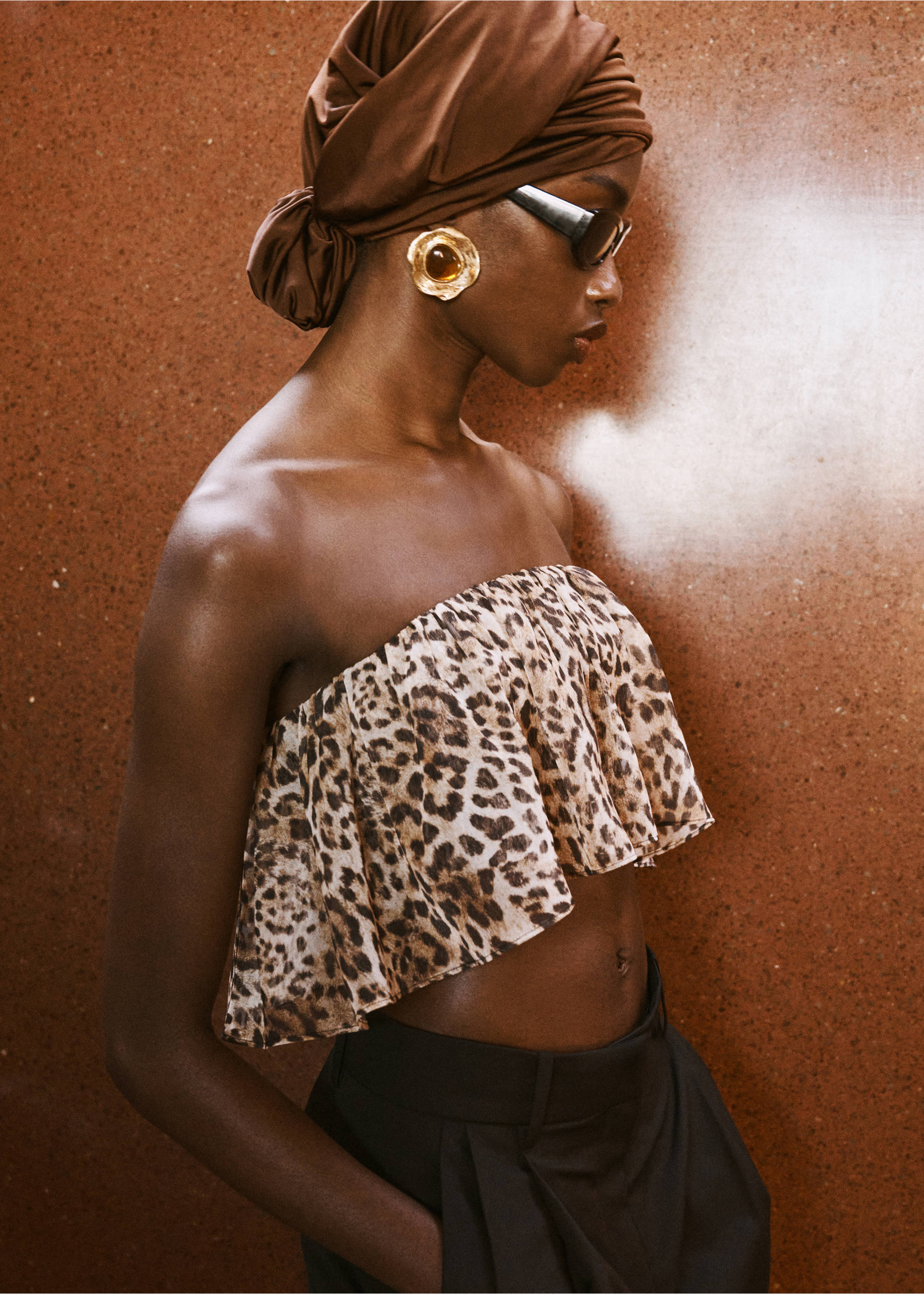 Pendientes resina combinados textura - Detalle del artículo 6, Oro. Ref: 17021202-00.