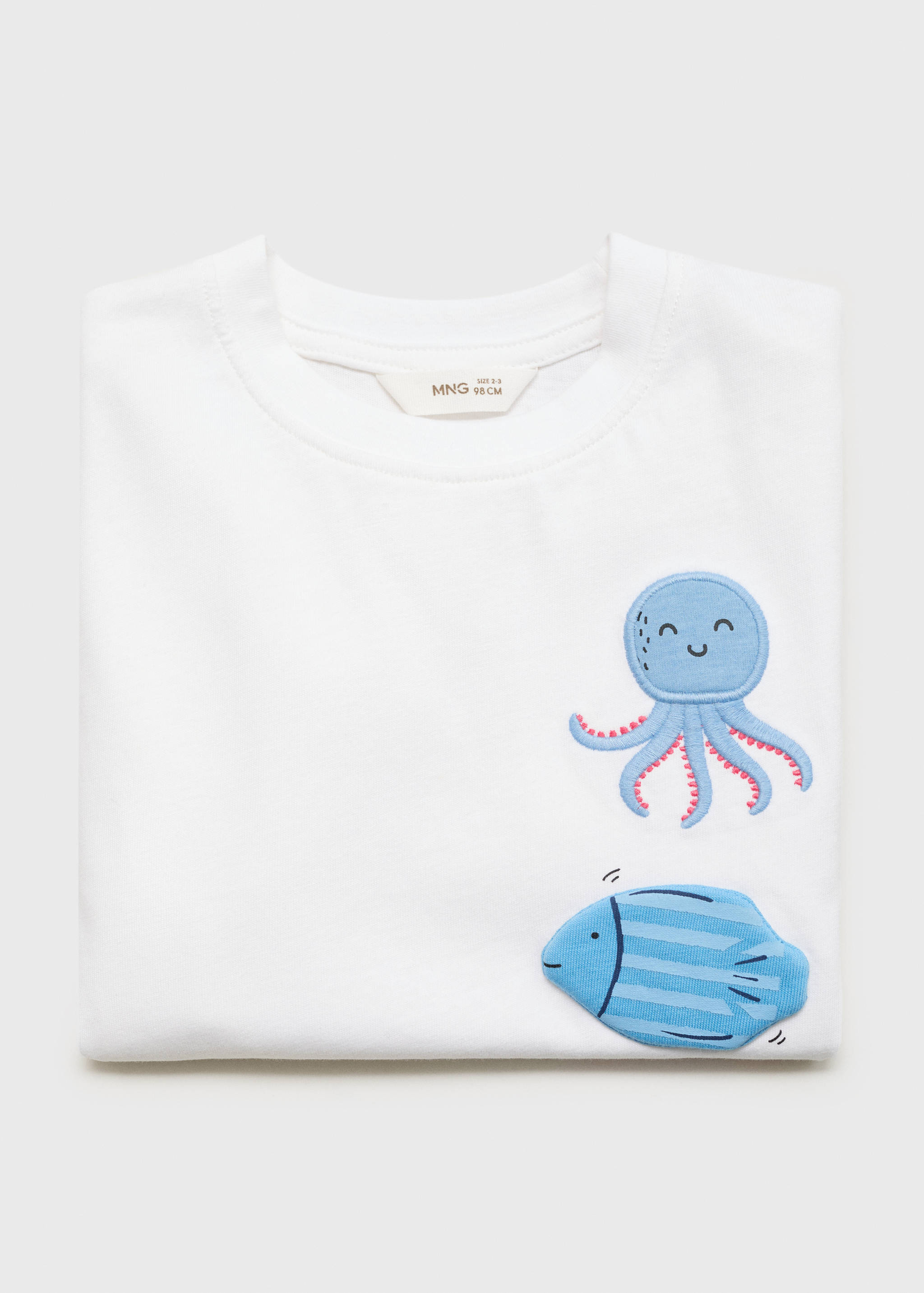 Tricou model relief - Detaliu al articolului 0