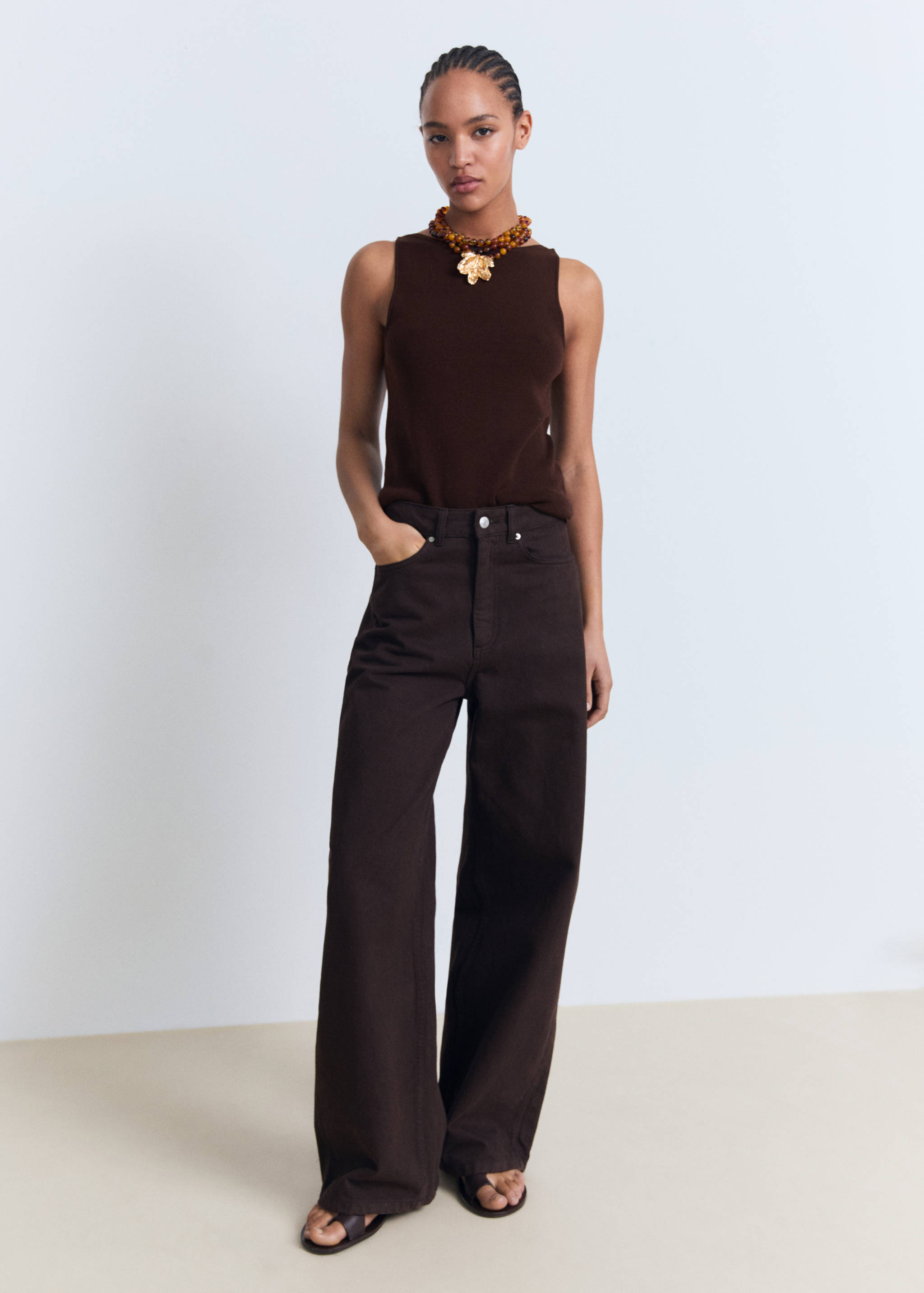 Топ из тонкого трикотажа - Общий план