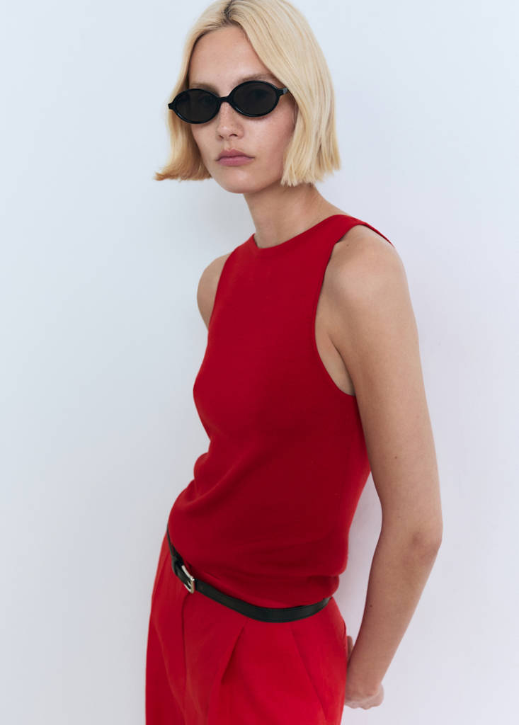 Fine-knit top — Red