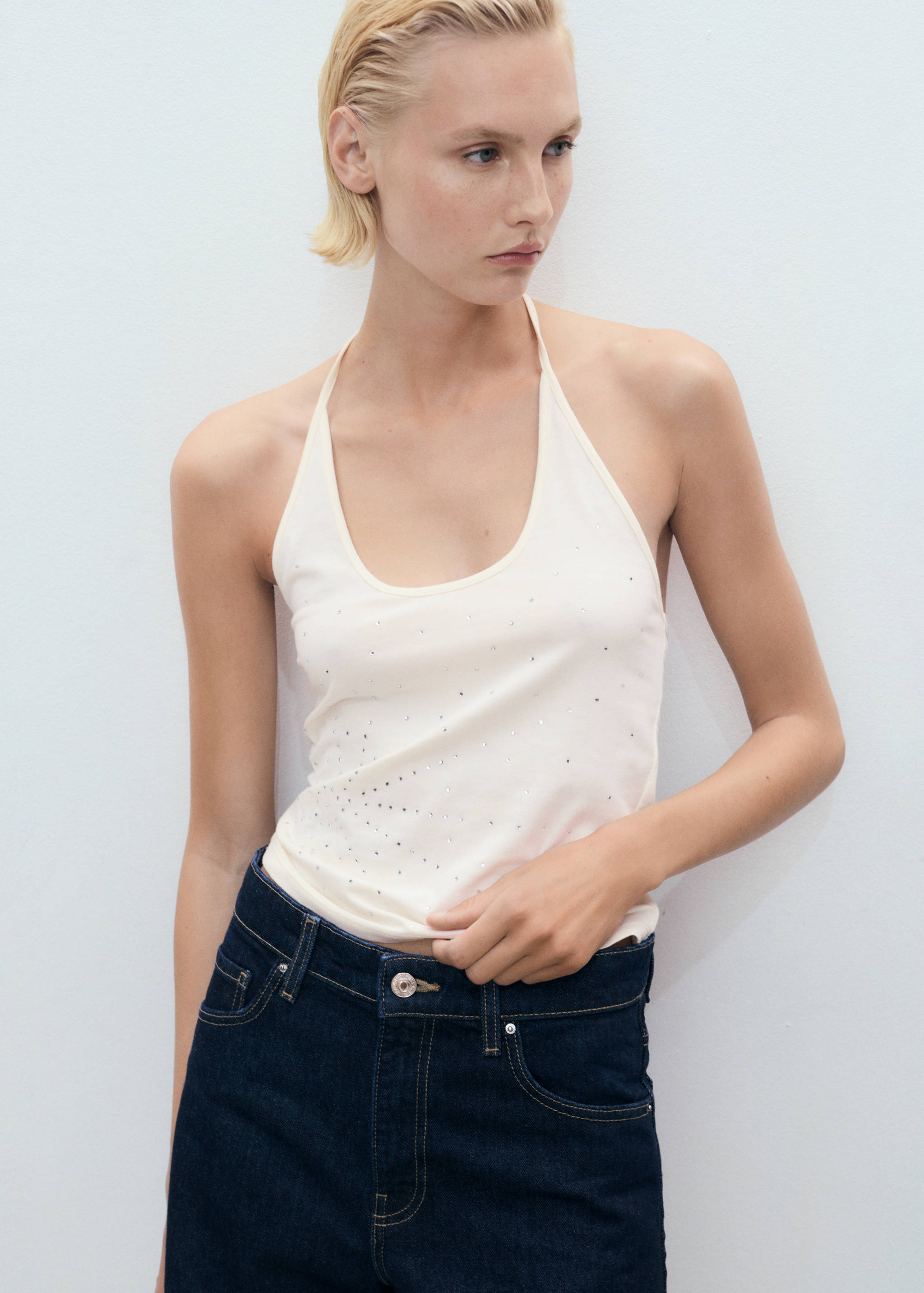 Halter neck top with metallic appliqués - Medium plane