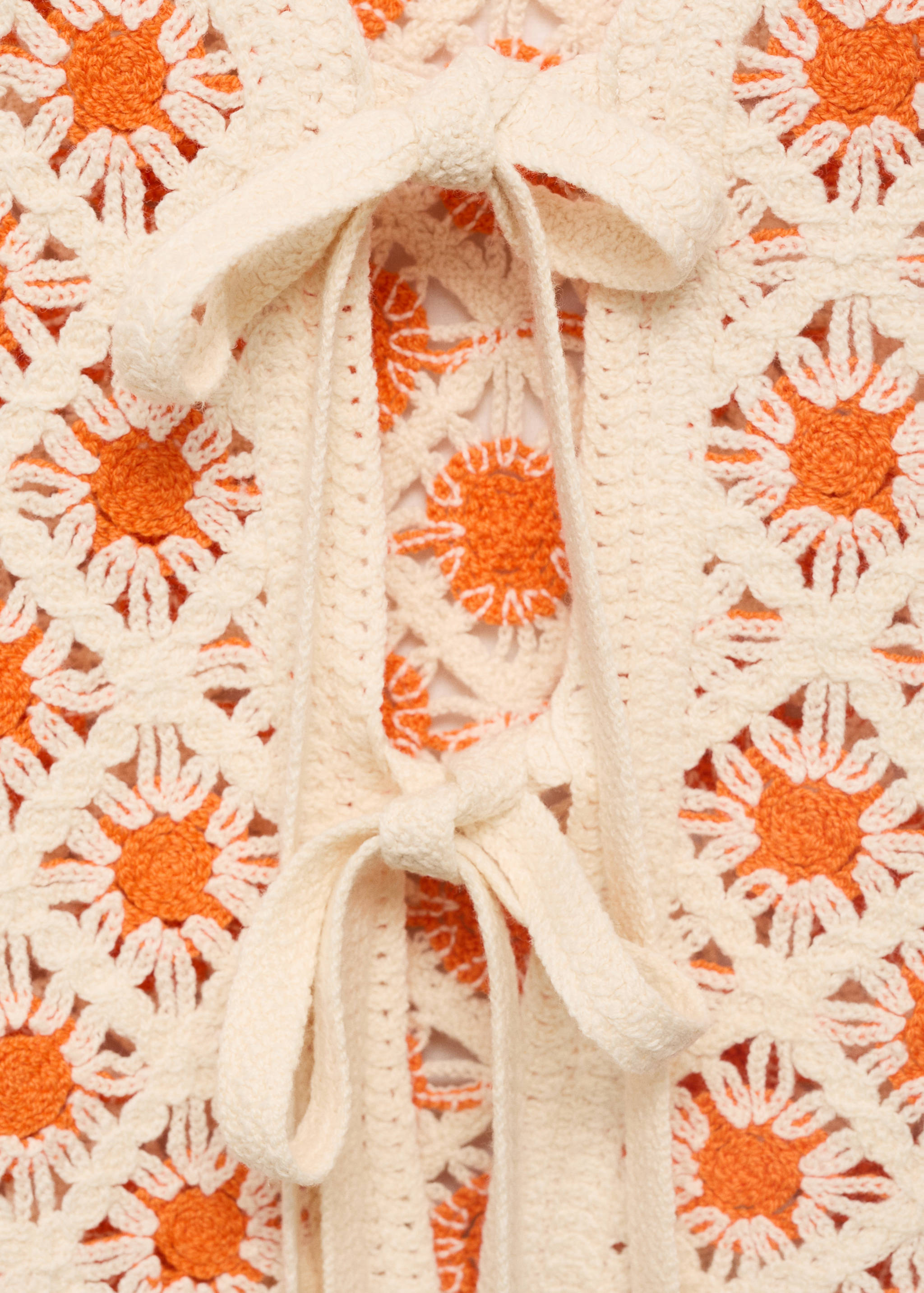 Top de croché com laços - Pormenor do artigo 8