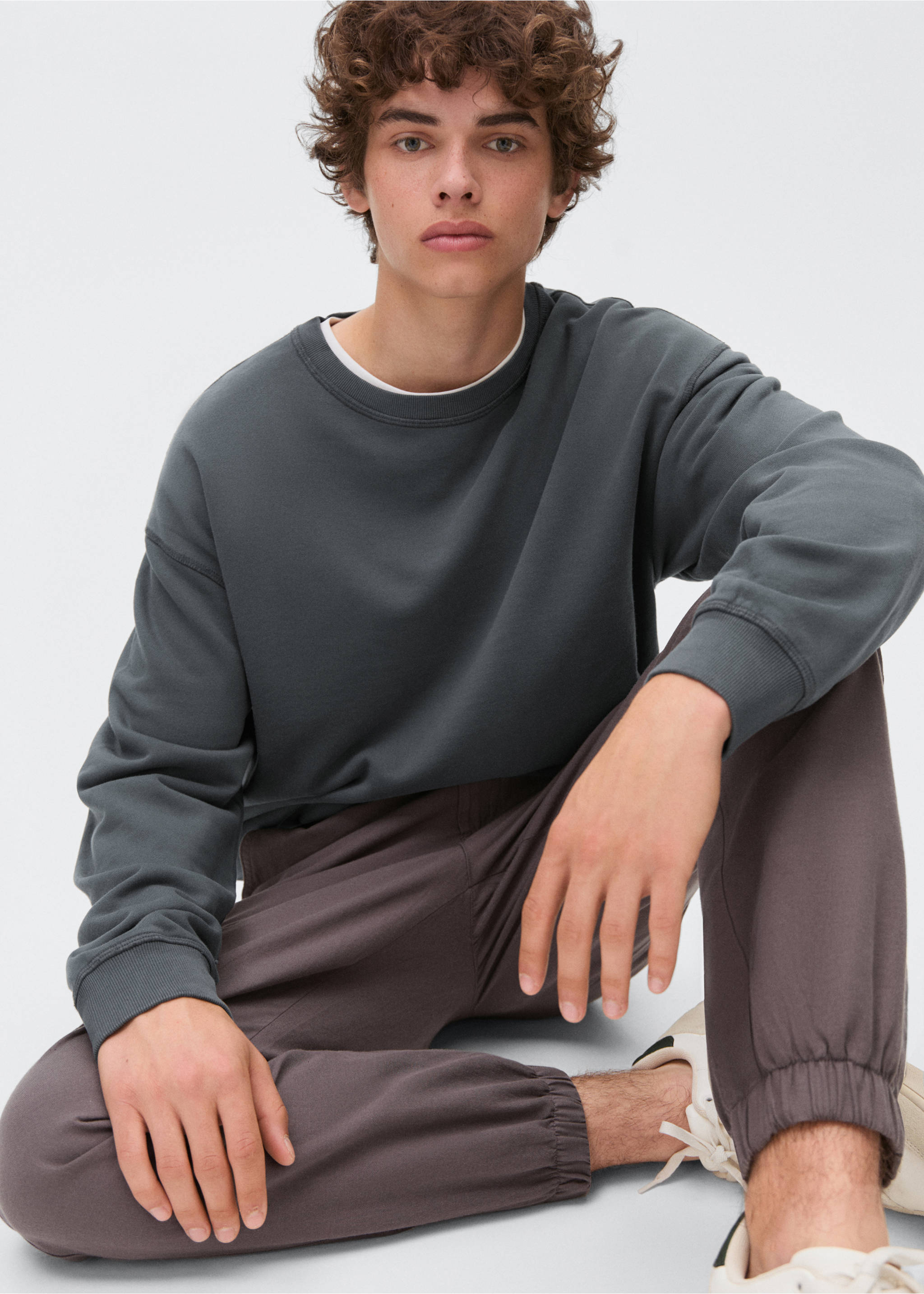 كنزة من القطن - تفاصيل المنتج 2, فحمي. Ref: 17021239-00.